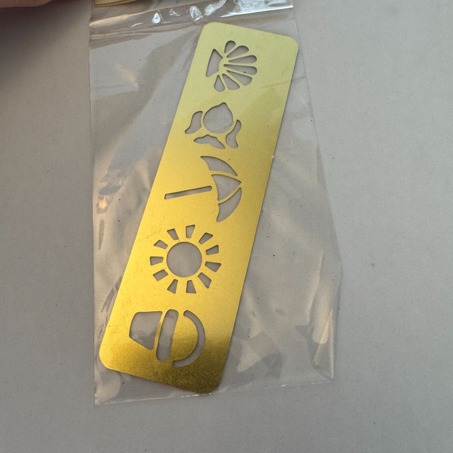 Heritage Handcrafts Brass Embossing Stencil Seashore Border Beach Fish Umbrella