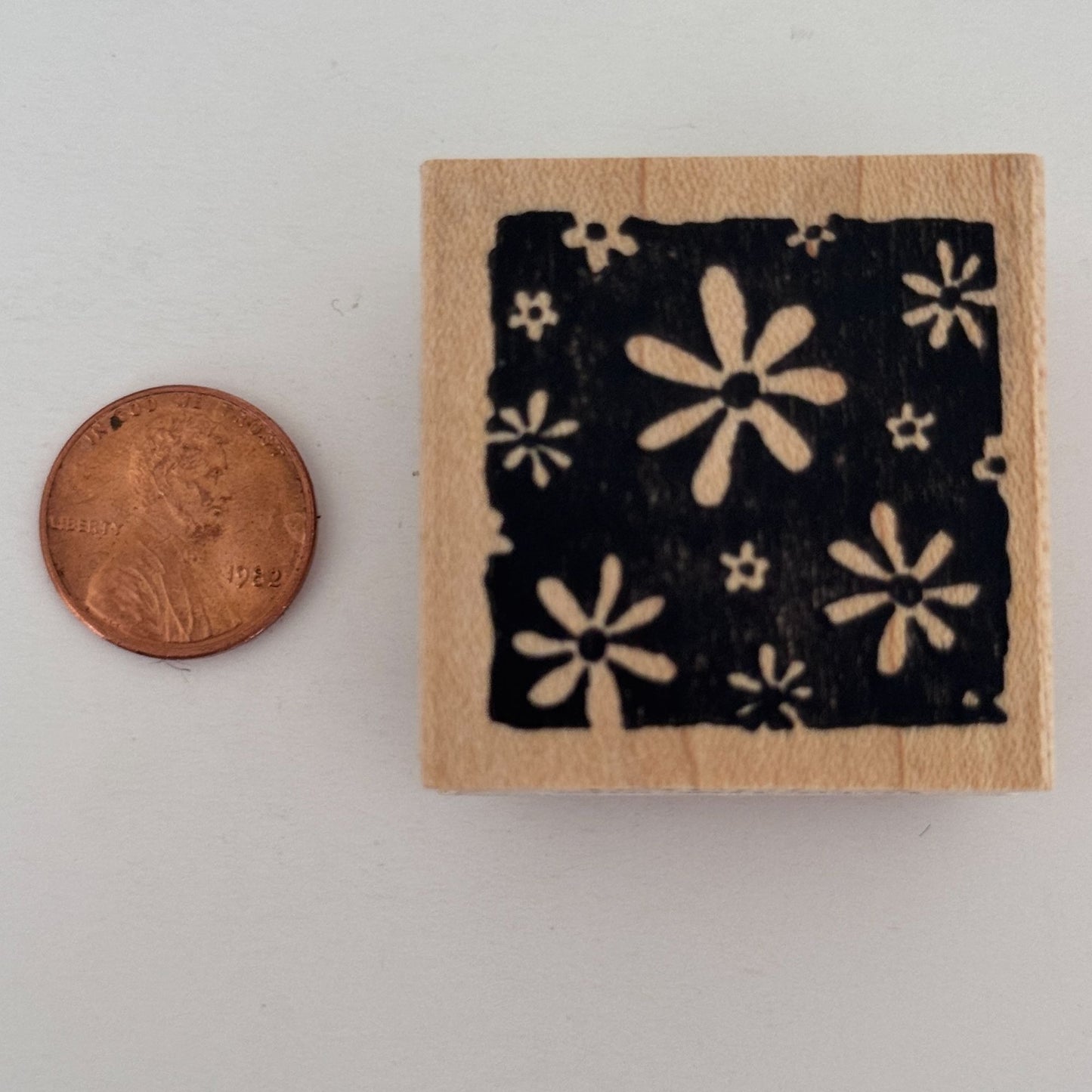 Impress Rubber Stamp Flower Daisy Retro Pattern Floral Background Cardmaking Paper Crafting Junk Journaling