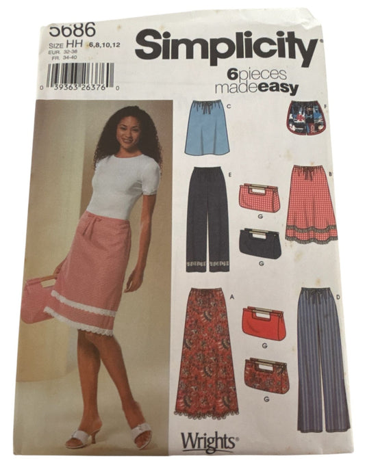 Simplicity Sewing Pattern 5686: Misses' Skirt, Pants, Shorts and Bag