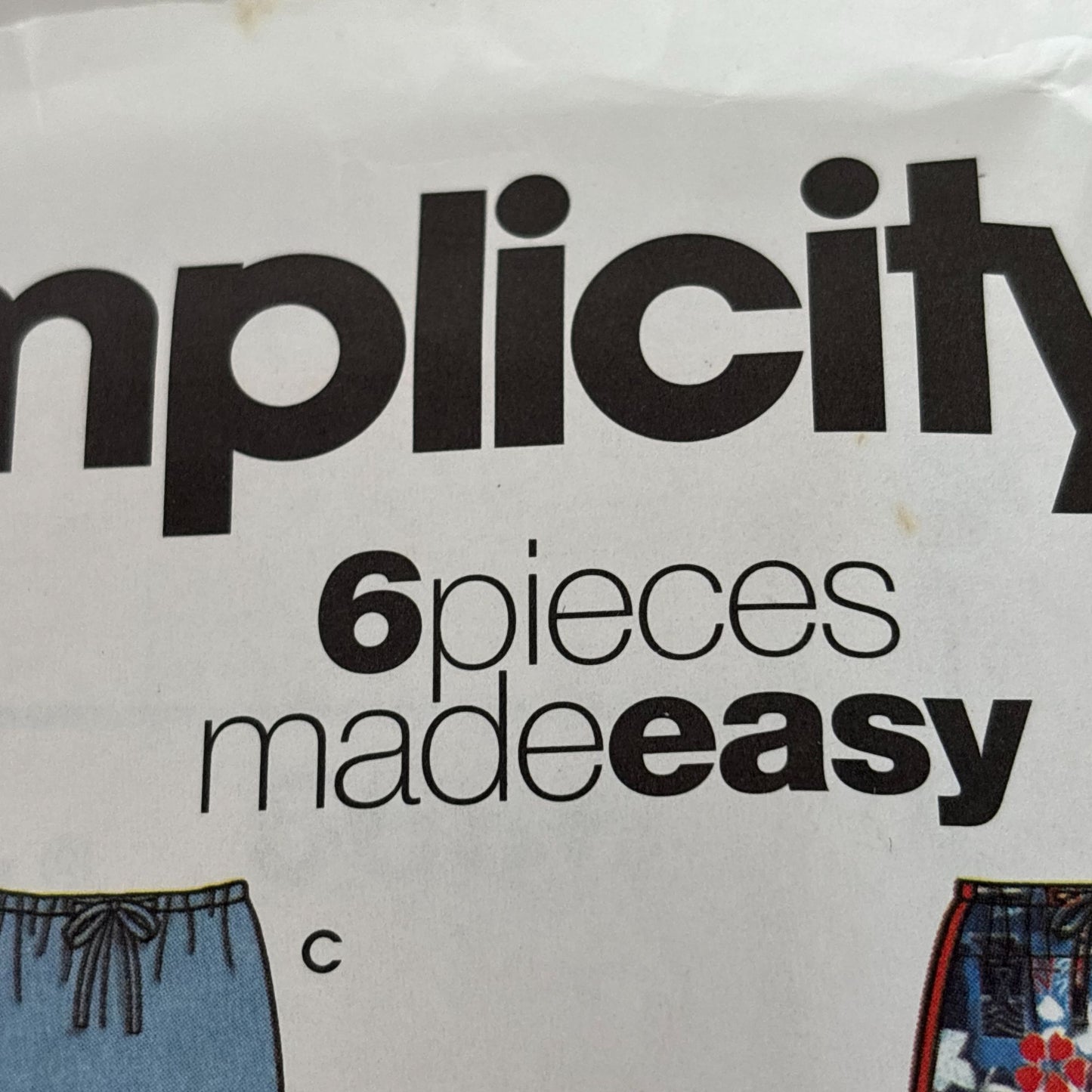 Simplicity Sewing Pattern 5686: Misses' Skirt, Pants, Shorts and Bag