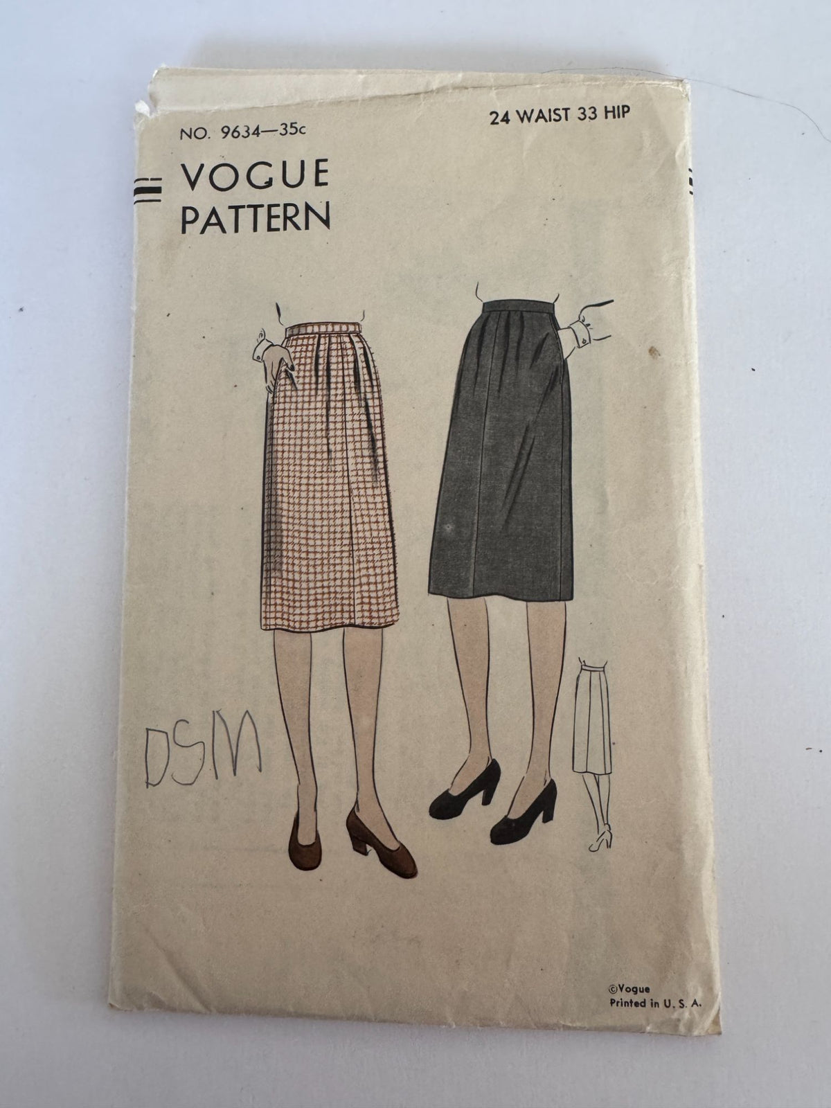 Vogue Sewing Pattern 9634 5-Piece Skirt Vintage 1940s Easy Waist 24 WWII Era 40s