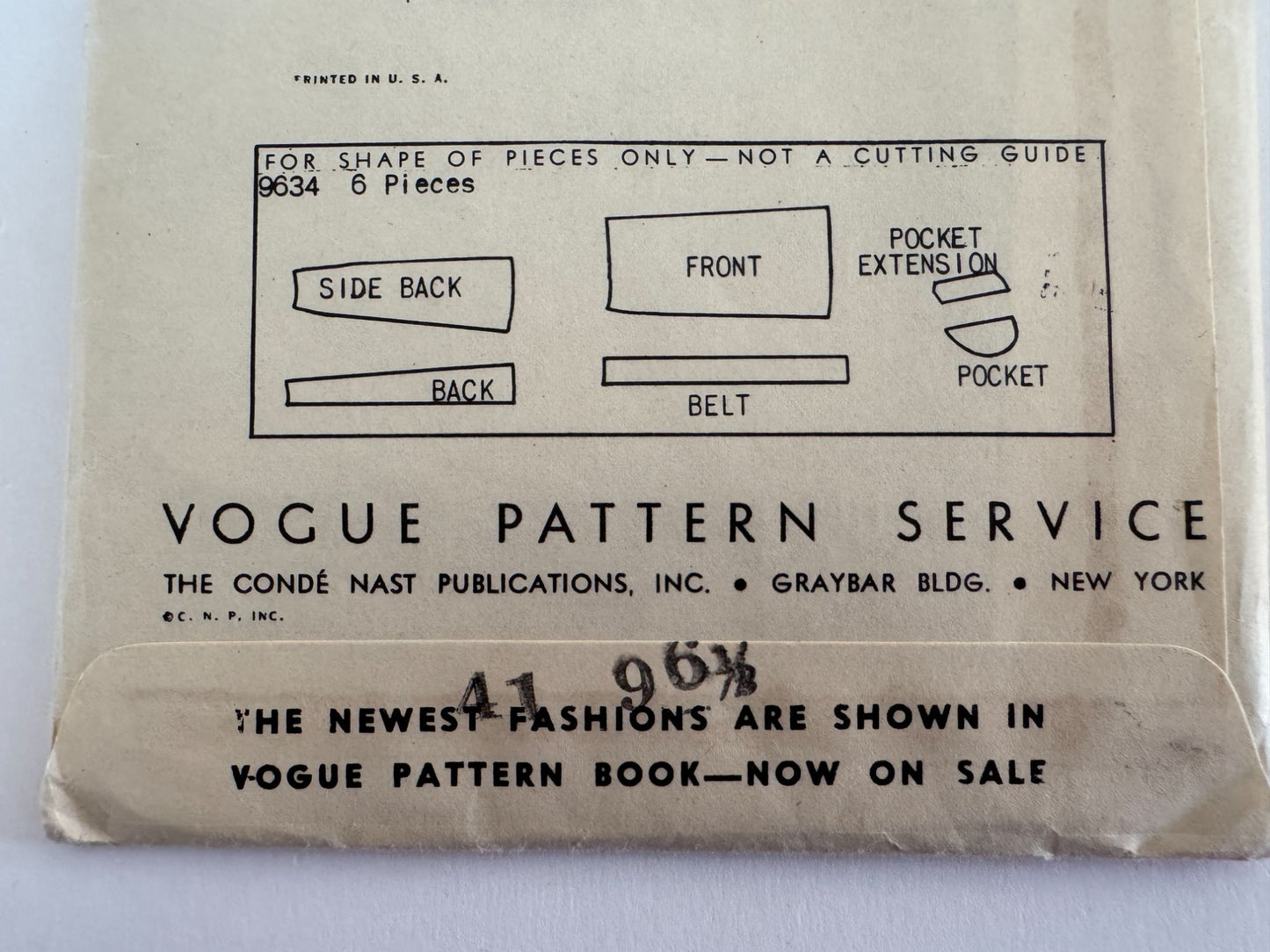 Vogue Sewing Pattern 9634 5-Piece Skirt Vintage 1940s Easy Waist 24 WWII Era 40s