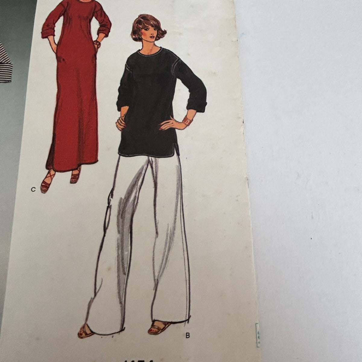 Vogue Sewing Pattern 1454 American Designer Top Dress Pants Bill Blass 12 Uncut