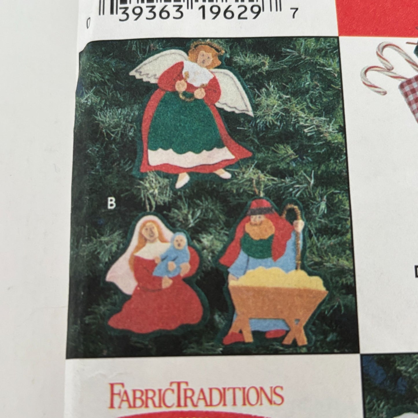 Simplicity Sewing Pattern 7421 Holiday Ornament Christmas Tree Skirt Stocking UC