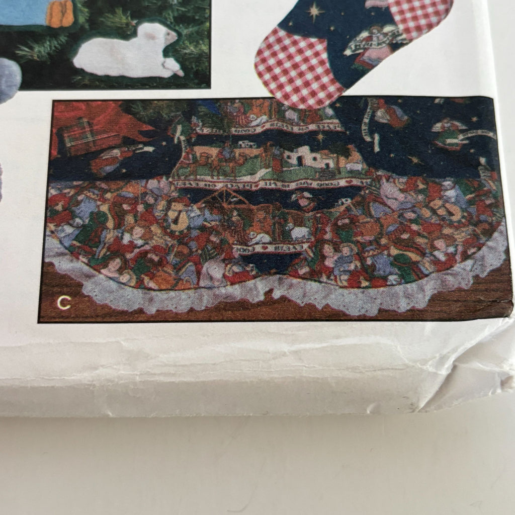 Simplicity Sewing Pattern 7421 Holiday Ornament Christmas Tree Skirt Stocking UC
