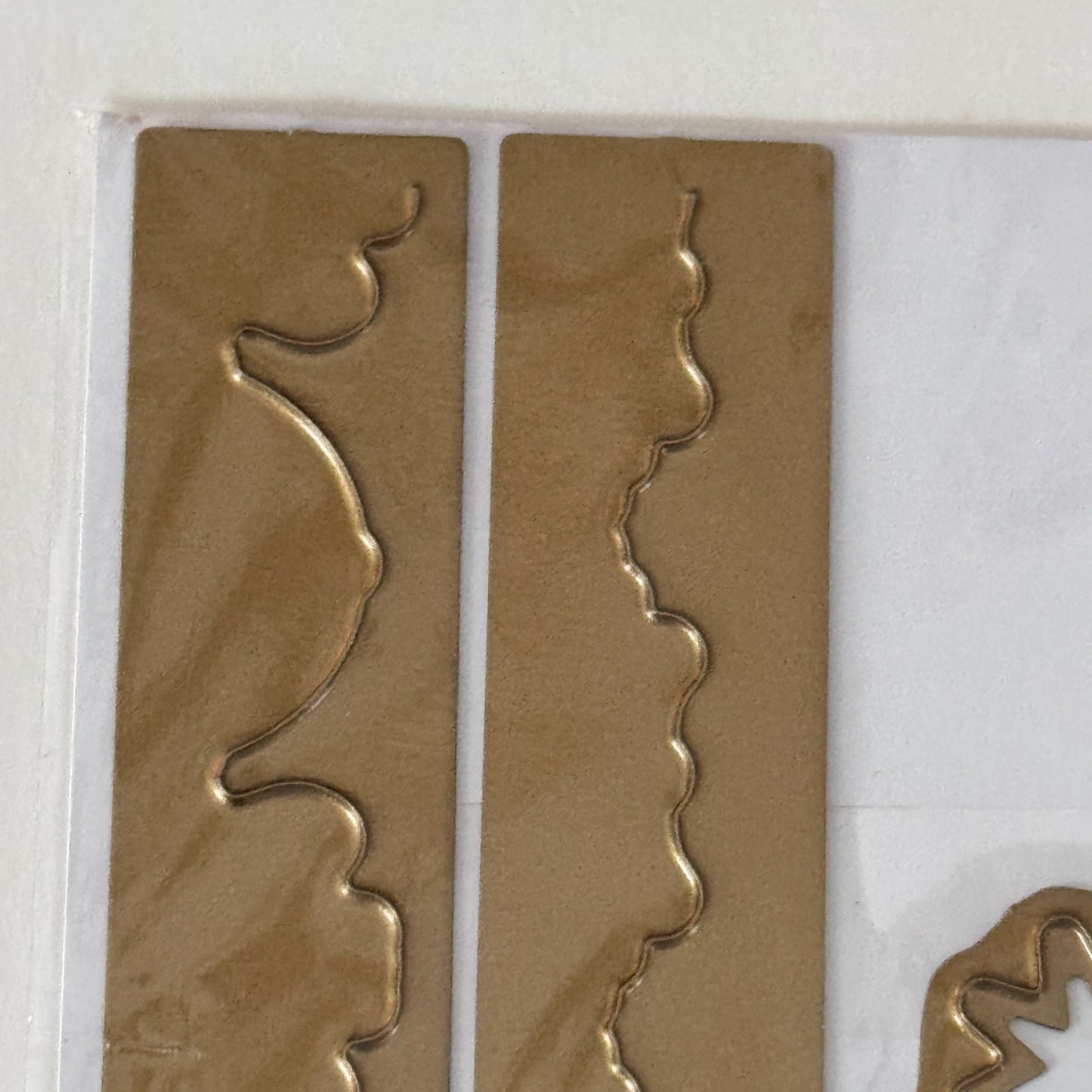 Anna Griffin Cuttlebug Metal Die Christmas Tree and Snowflake Cardmaking Scrapbooking Craft
