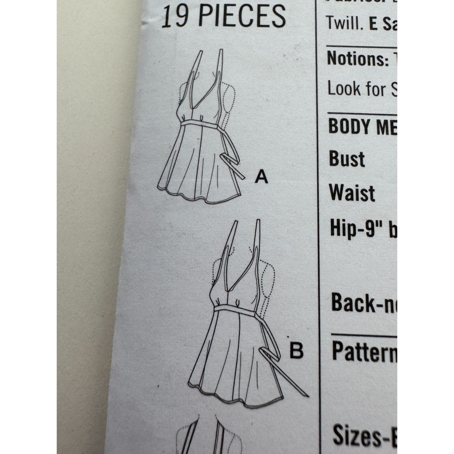 Simplicity Sewing Pattern 2682 Aprons Go Green Recycled Jeans Denim S M L XL UC