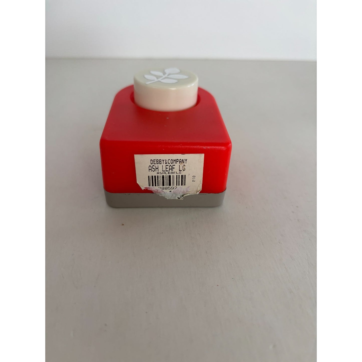 Ash Leaf Paper Punch Nature Spring Garden Leaf 1.25 Inch Card Making Craft Art