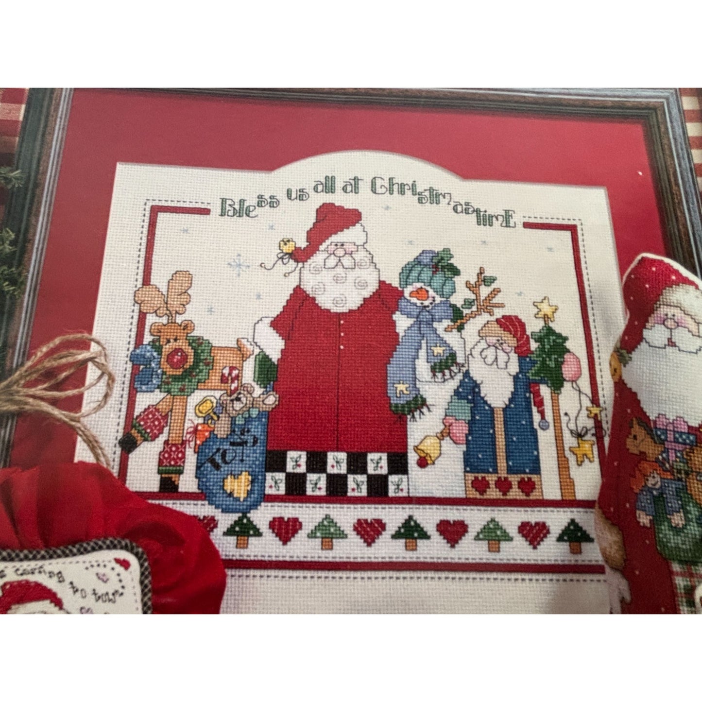 Leisure Arts Cross Stitch Pattern Book Santa and Company Christmas Snowman 3093
