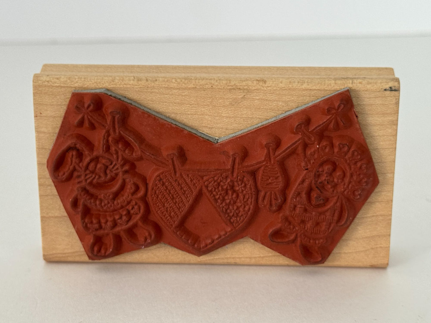 Azadi Earles Rubber Stamp Clothes Line Stuffed Animals Doll Heart Card Making