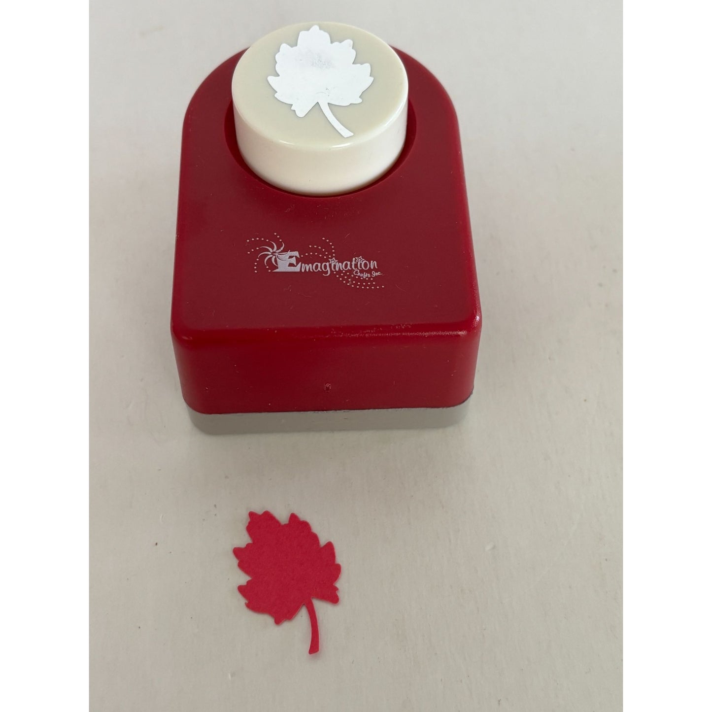 Emagination Paper Punch Leaf Nature Fall Autumn Leaves 1.25 Inch Card Making Art