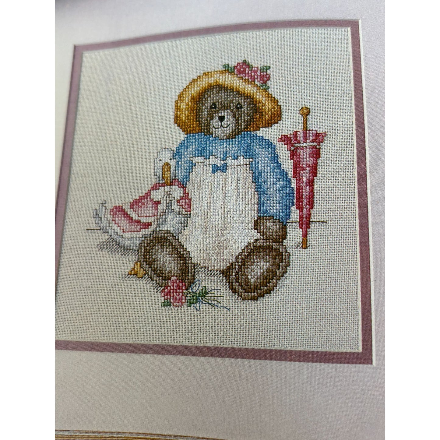 Leisure Arts Magazine April 1993 Cross Stitch Praying Hands Knit Crochet Pattern