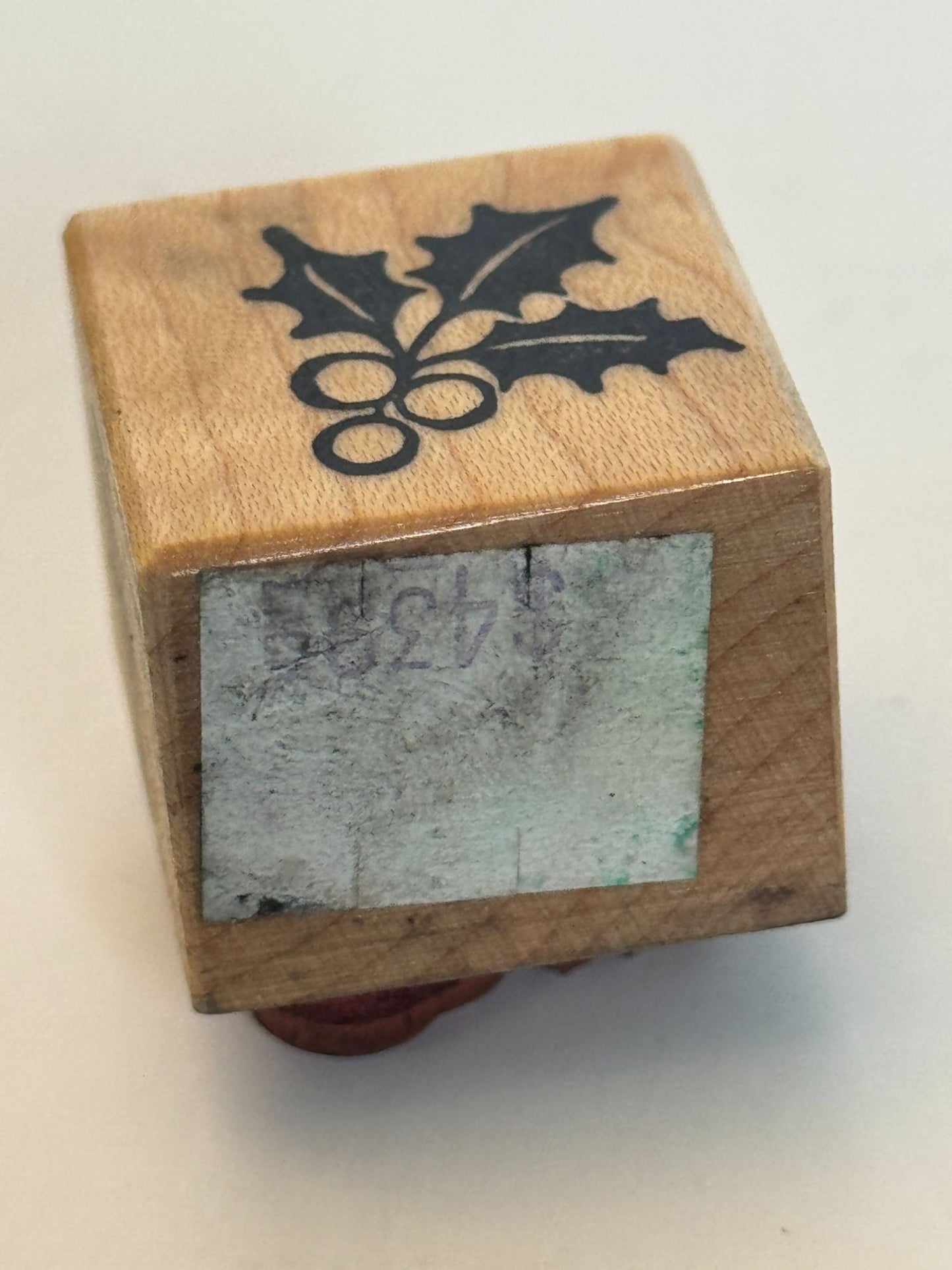 PSX Rubber Stamp Holly Leaf Leaves Berries Christmas Card Making Holidays Small