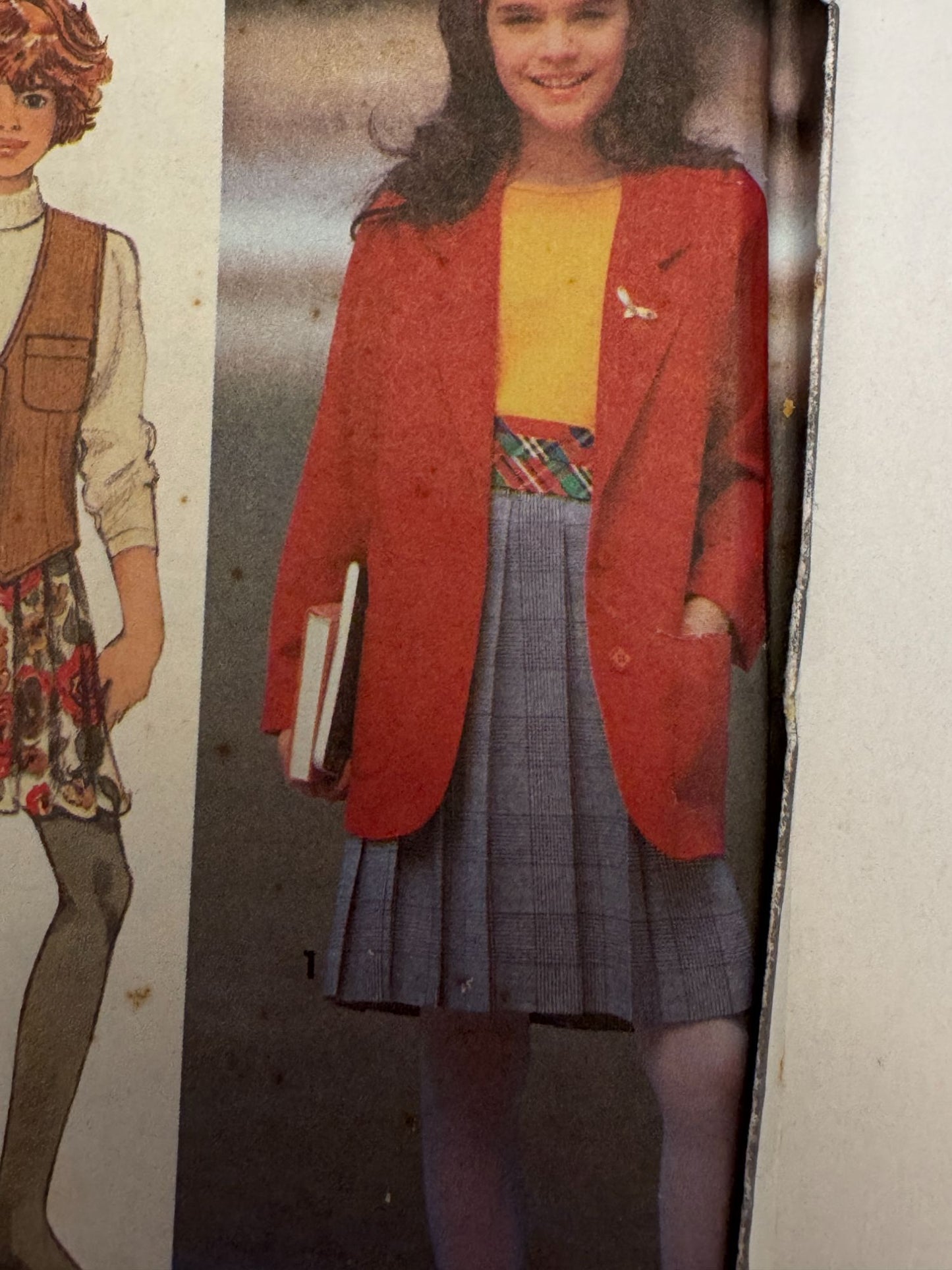 Simplicity Sewing Pattern 8005 Skirt Vet Jacket 90s Y2K Style Girls 12-14 Retro