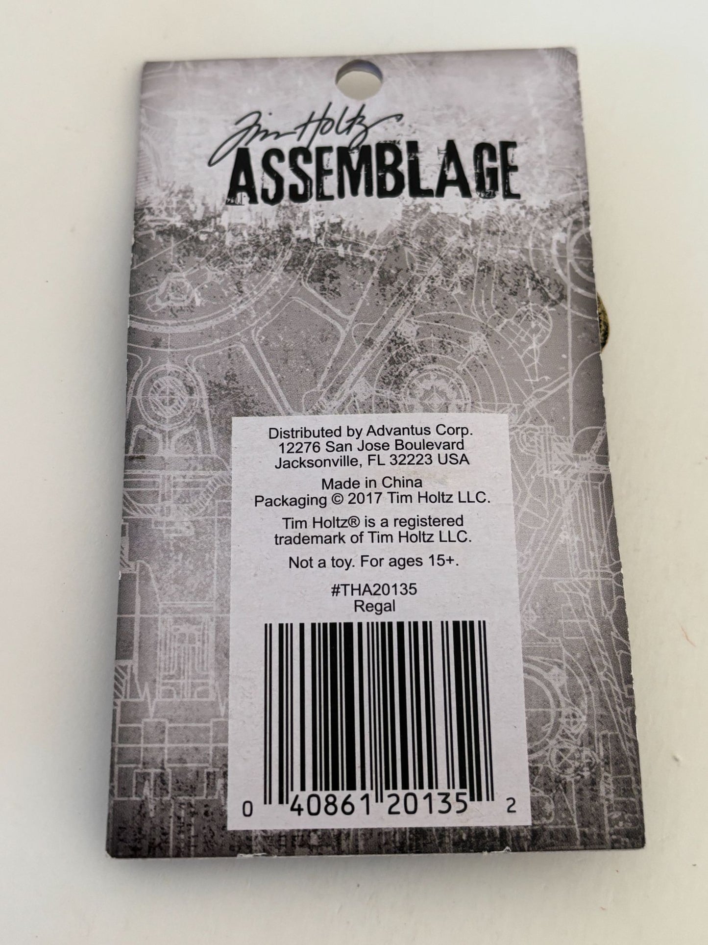 Tim Holtz Assemblage Charms Set Regal Crown Pendants Jewelry Crafts Mixed Media