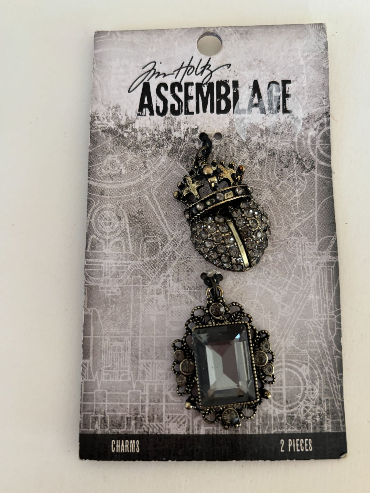 Tim Holtz Assemblage Charms Set Regal Crown Pendants Jewelry Crafts Mixed Media