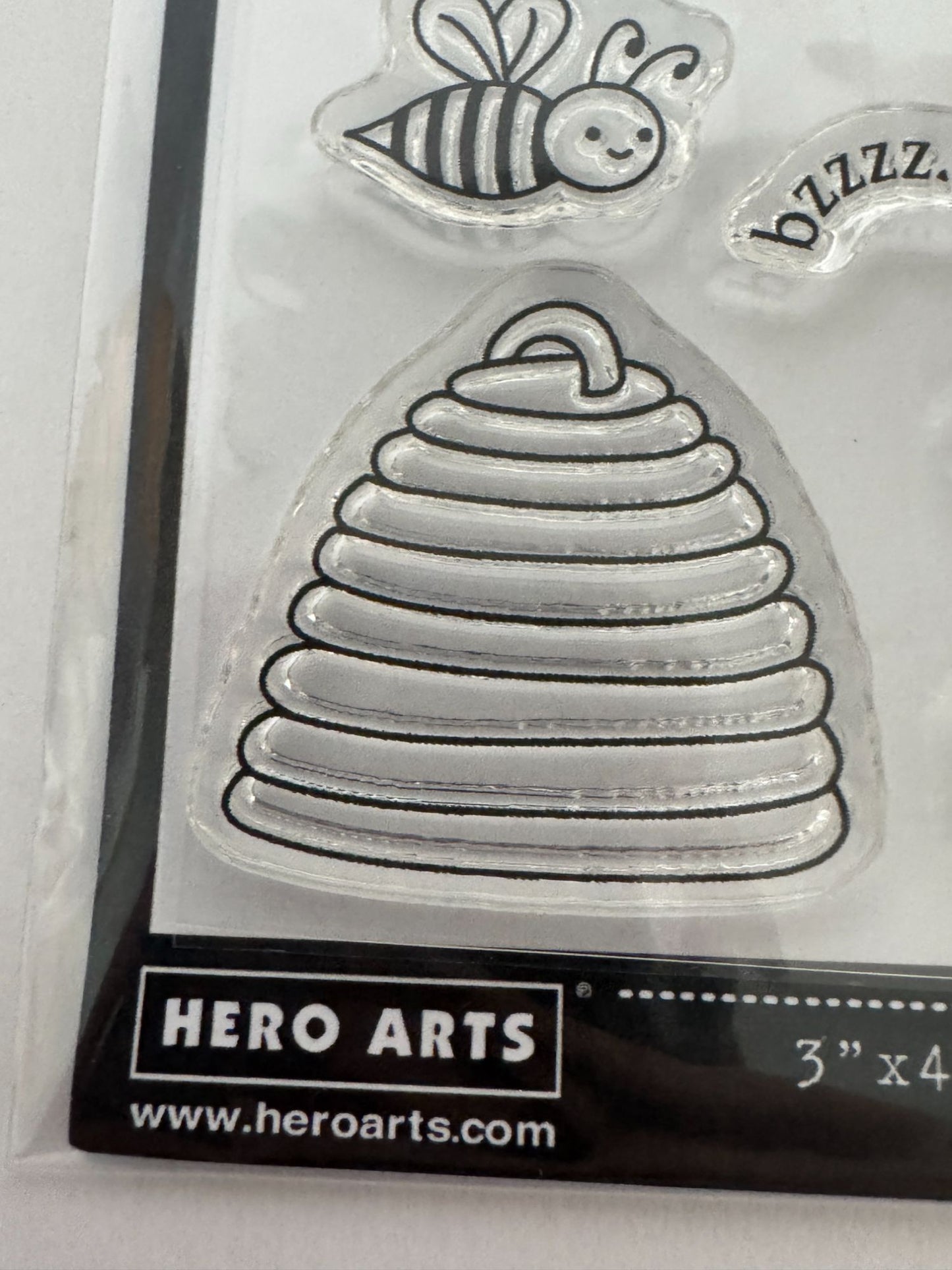 Hero Arts Clear Stamp Set Bee Honey Pot Beehive Sweet Honeycomb Small 3 x 4 Inch