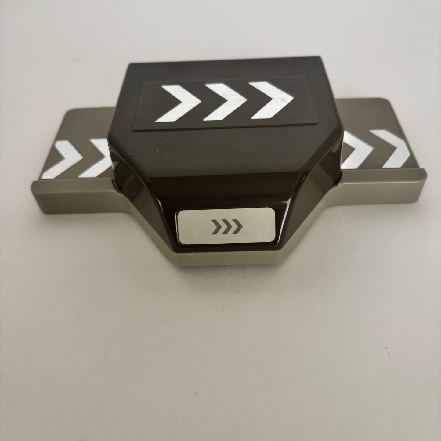 Stampin Up Paper Punch Chevron Border Arrow Tool Scrapbooking Card Making Crafts
