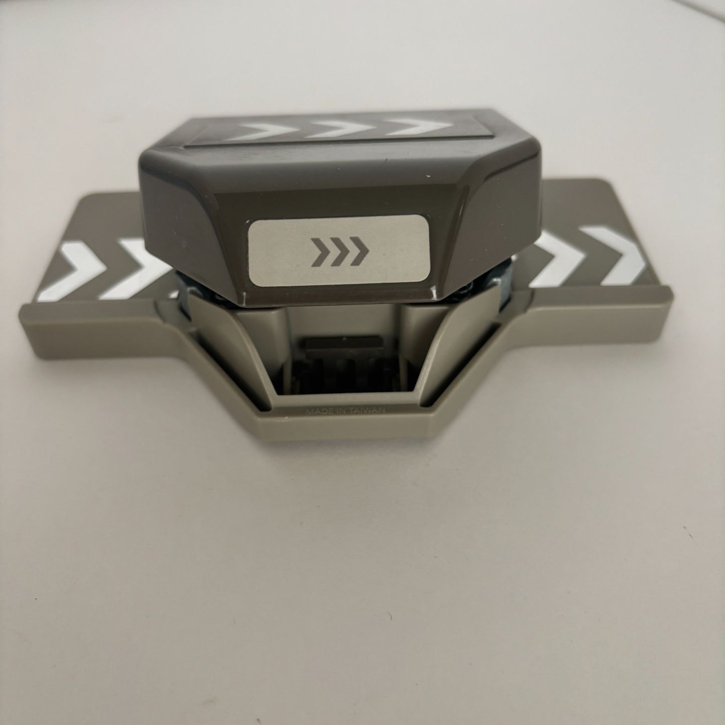 Stampin Up Paper Punch Chevron Border Arrow Tool Scrapbooking Card Making Crafts