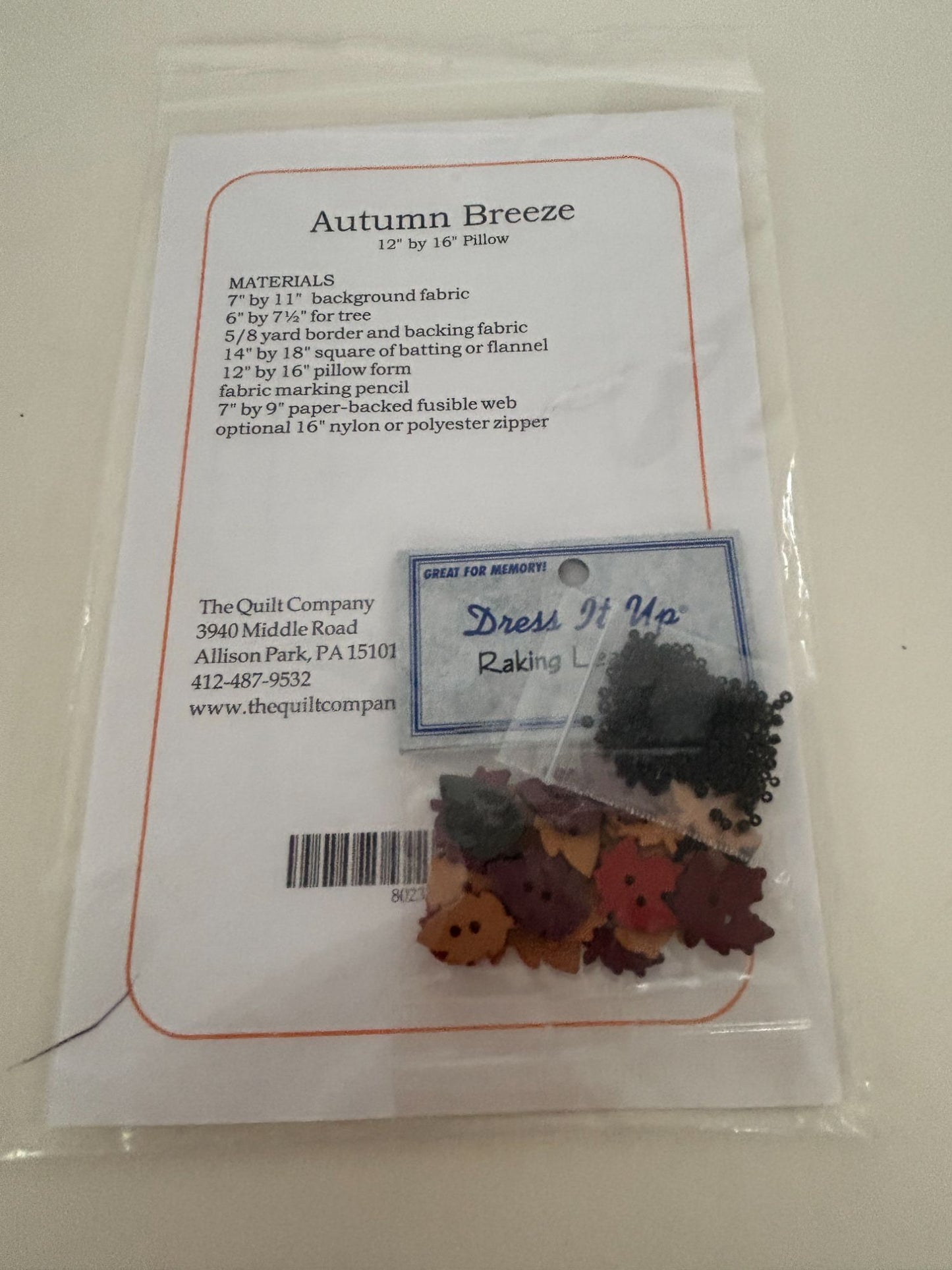 Quilt Company Pillow Pattern Autumn Breeze 12 x 16" Kit Karen Montgomery Buttons