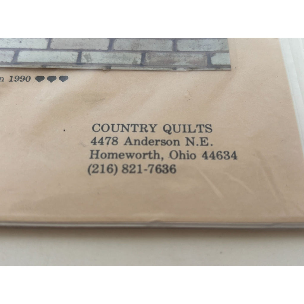 Country Quilts Quilt Pattern Apple Baskets in Shadows 40 Inch Square Ian Sutton