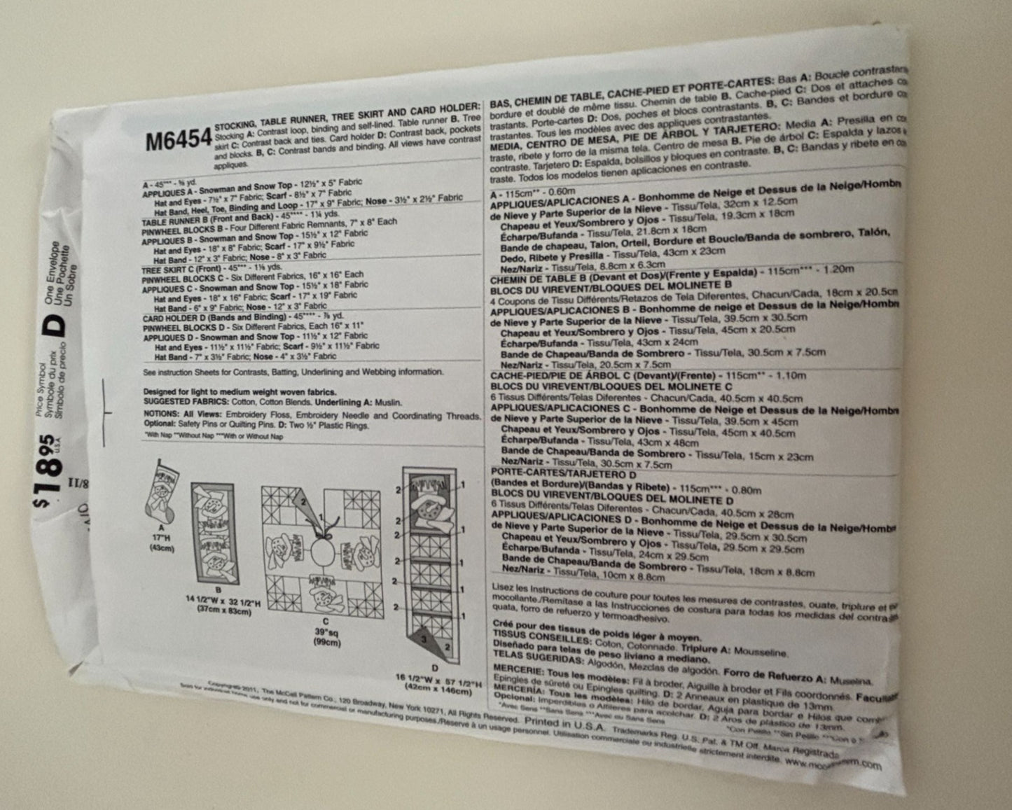 McCalls Crafts Sewing Pattern M6454 Snowman Stocking Table Runner Tree Skirt UC