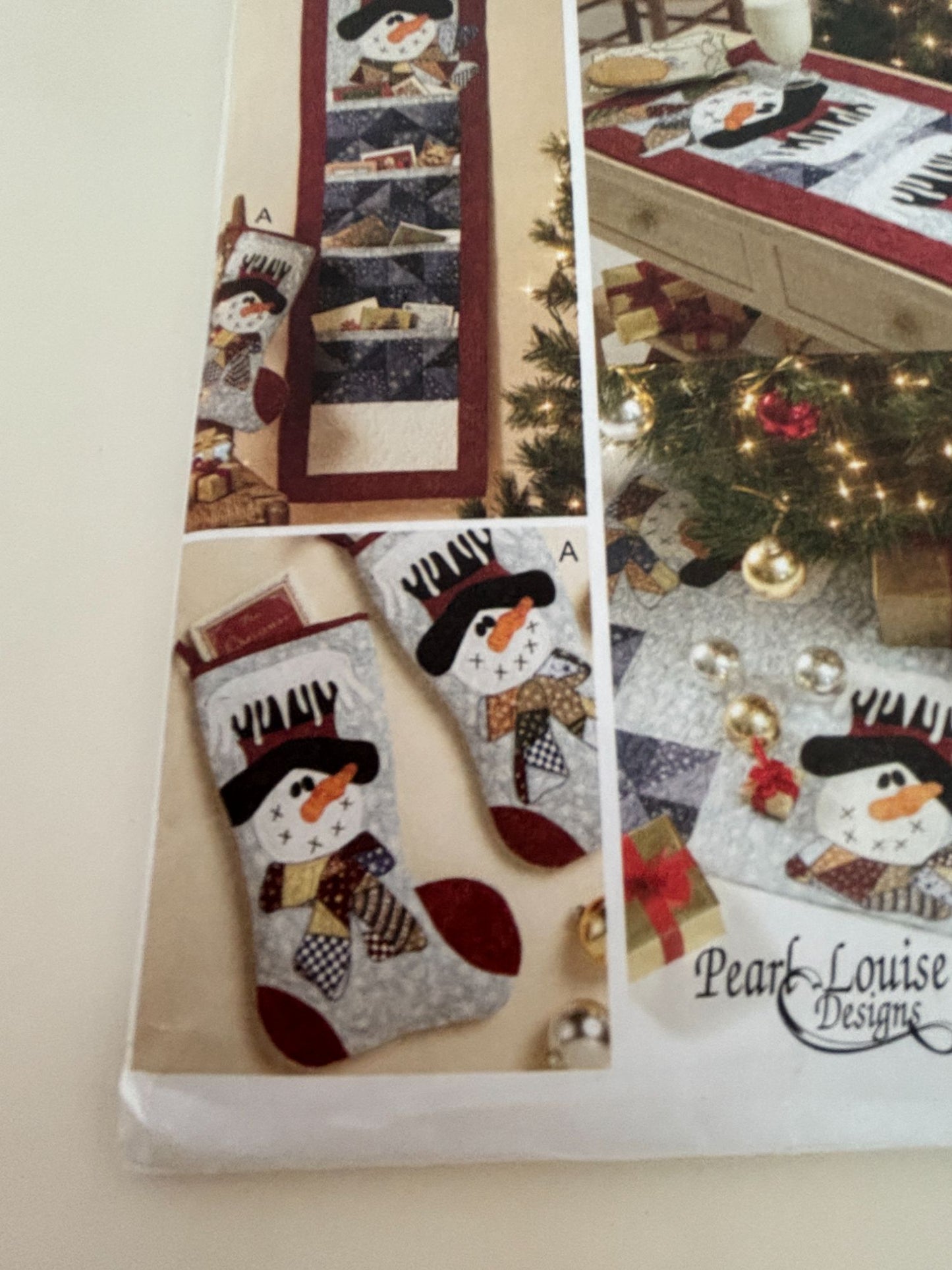 McCalls Crafts Sewing Pattern M6454 Snowman Stocking Table Runner Tree Skirt UC