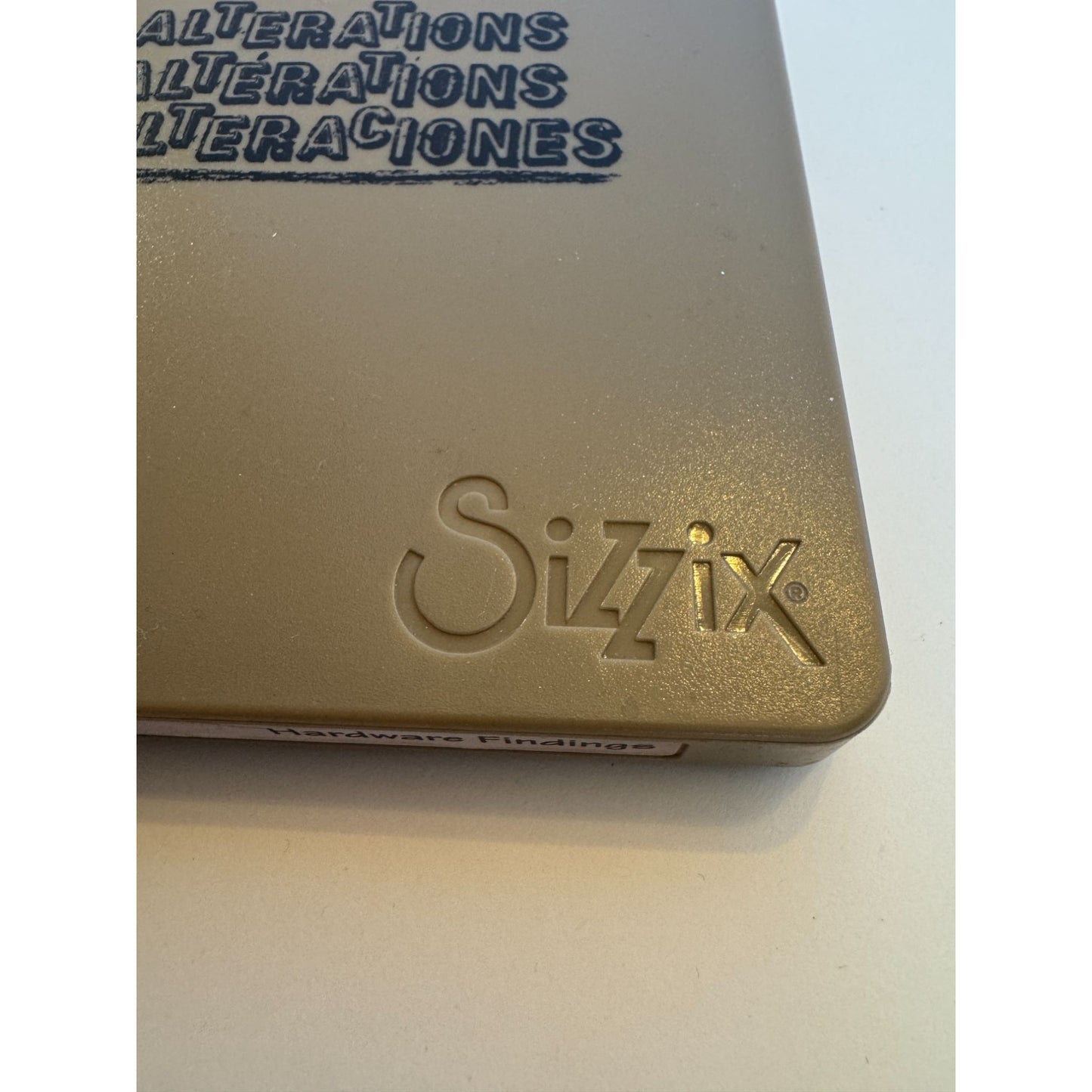 Tim Holtz Sizzix Alterations Hardware Findings Key Bigz Cutting Die Craft Tool