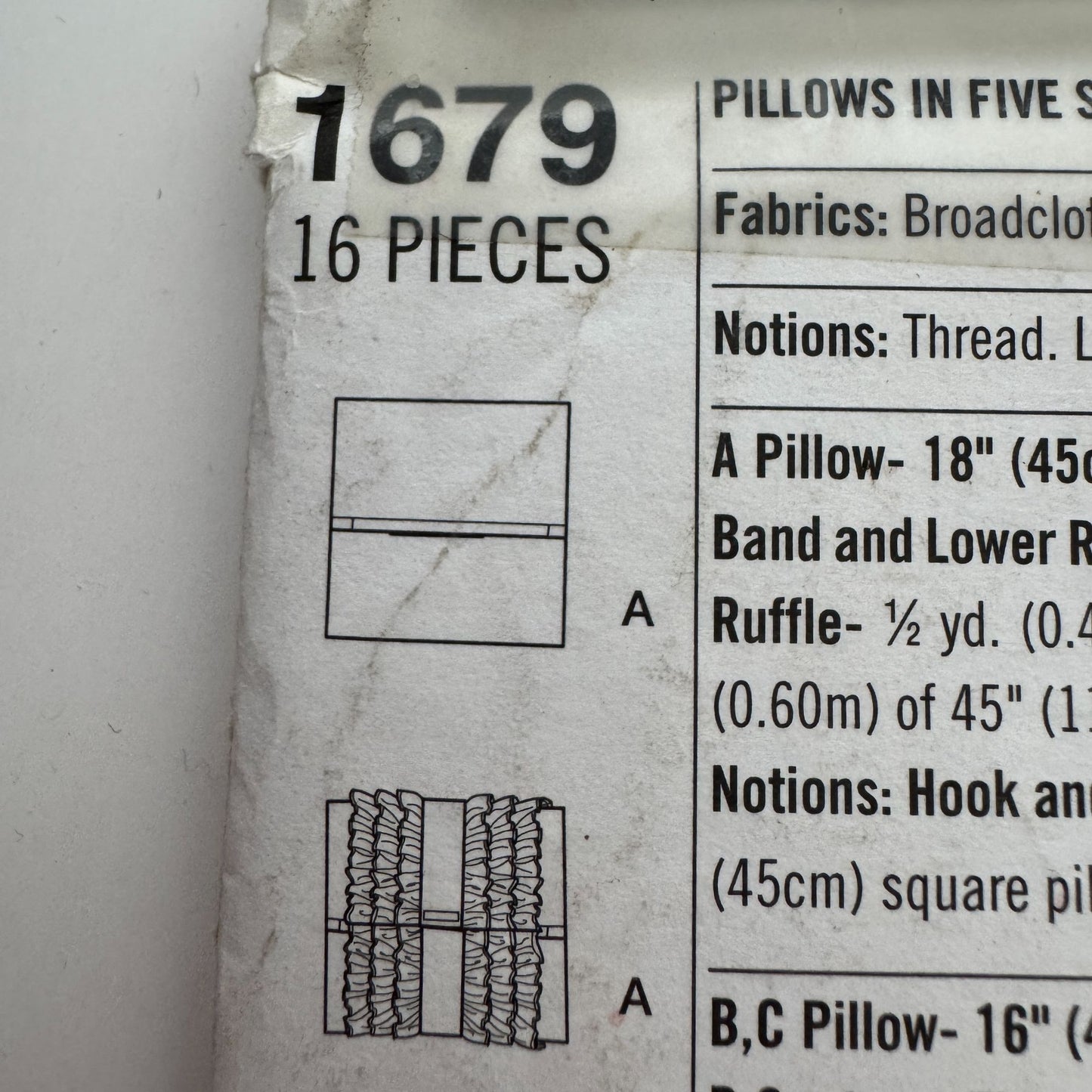Simplicity Sewing Pattern 1679 Pillows Square Ruffles Couch Bedroom Home Decor