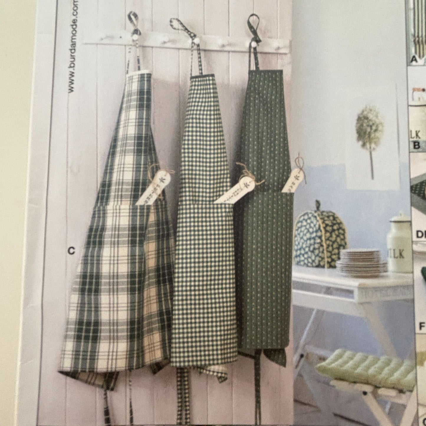 Burda Sewing Pattern 8125 Creative Kitchen Accessories Apron Napkins Valance Bag