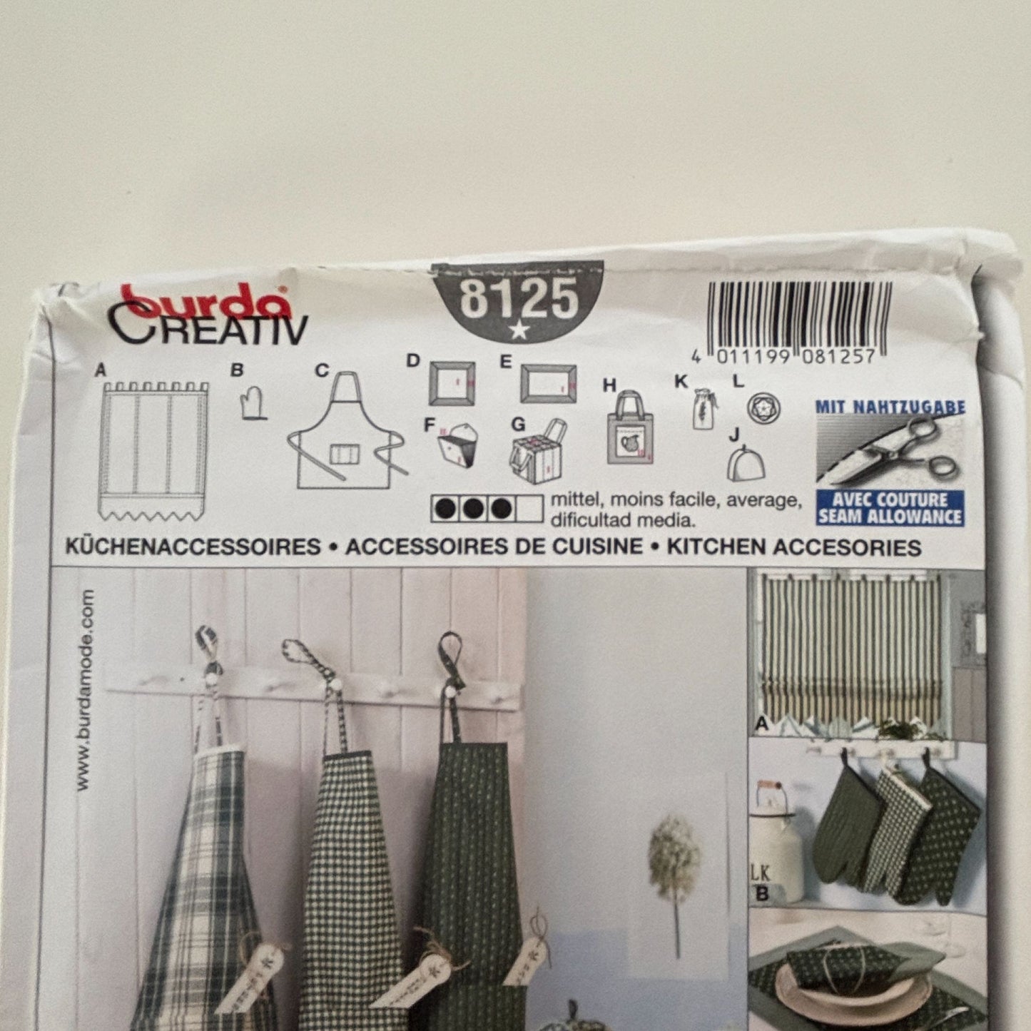 Burda Sewing Pattern 8125 Creative Kitchen Accessories Apron Napkins Valance Bag