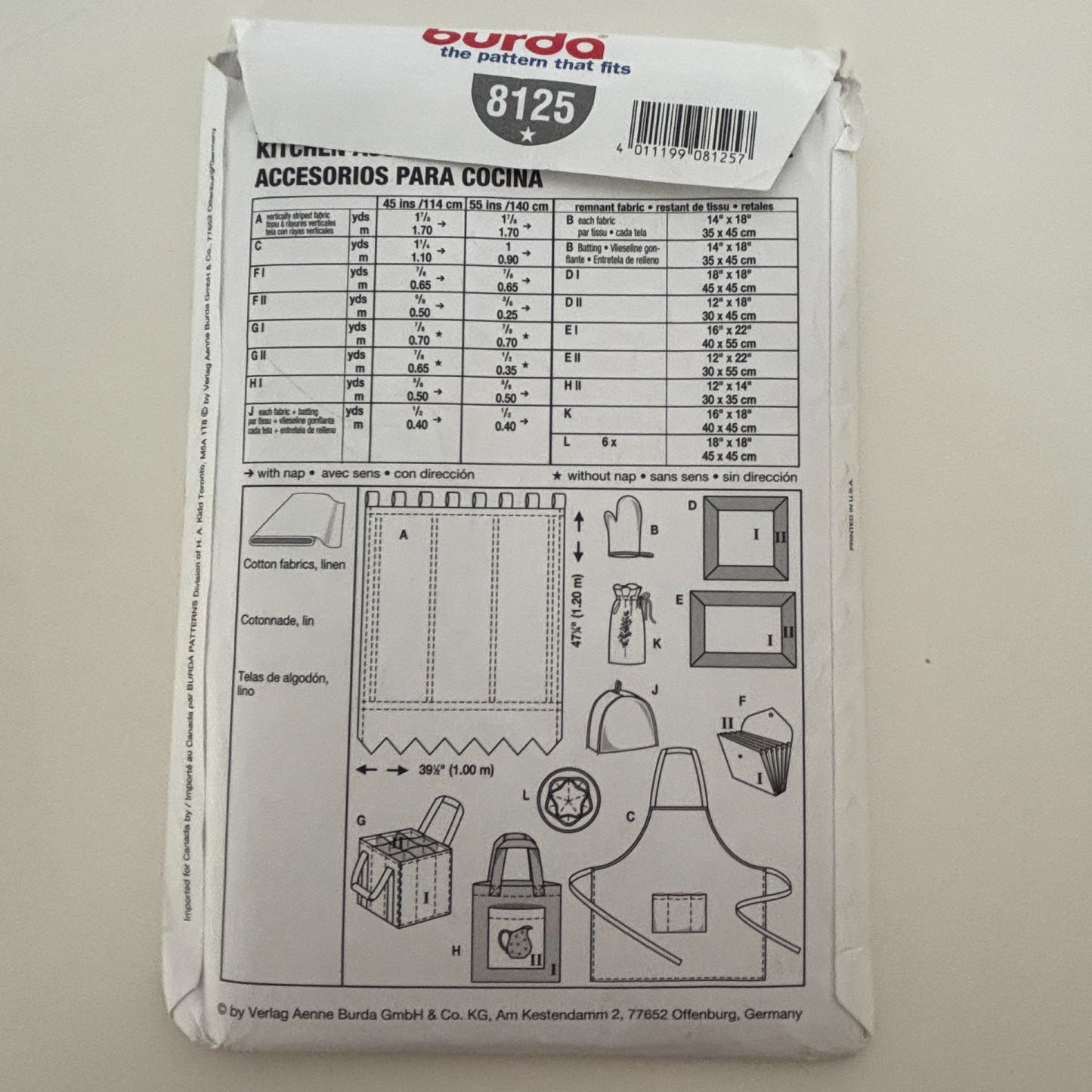 Burda Sewing Pattern 8125 Creative Kitchen Accessories Apron Napkins Valance Bag