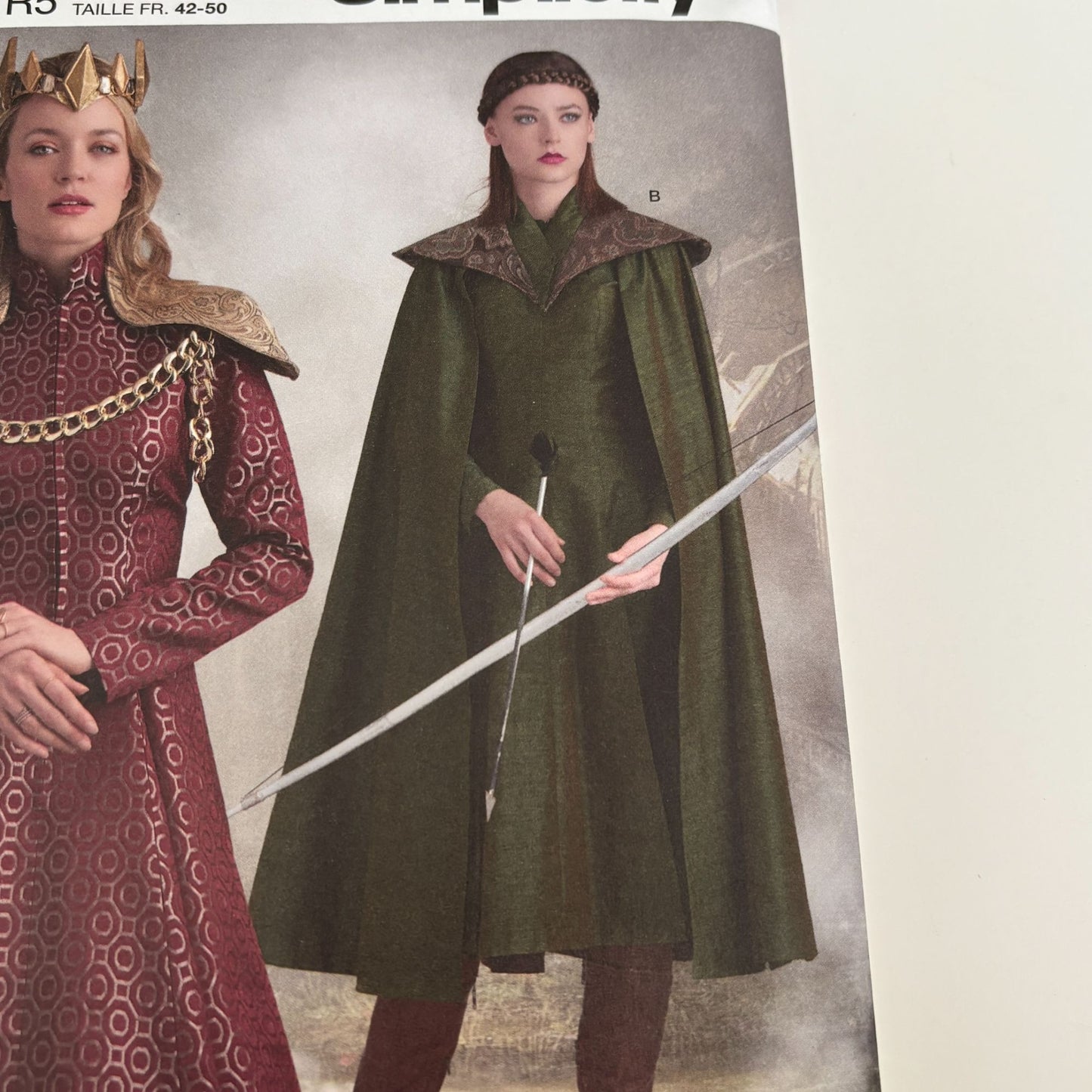 Simplicity Sewing Pattern 8768 Medieval Queen Costume Fantasy Dress Cape 14-22 Uncut Halloween Historical
