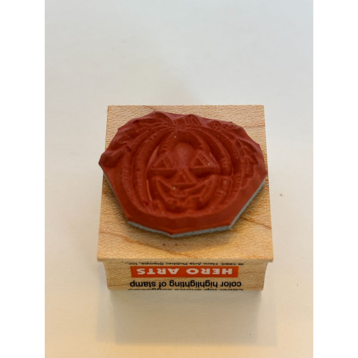 Hero Arts Rubber Stamp Small Pumpkin Jack O Lantern Halloween Fall Wood Mounted
