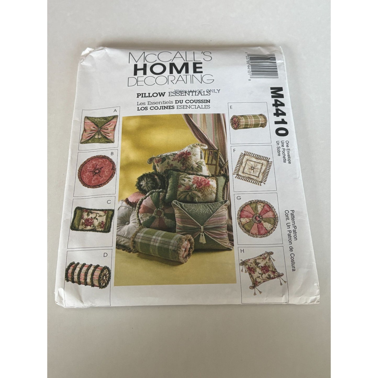 McCalls Sewing Pattern M4410 Home Decorating Accent Pillow Set Square Round UC