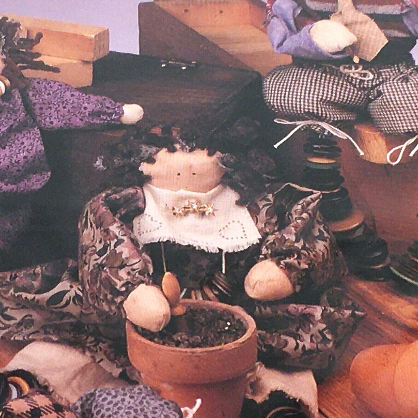 The Buckeye Tree Log o Button Leg Rag Doll Pattern Folk Art Upcycle Buttons 141
