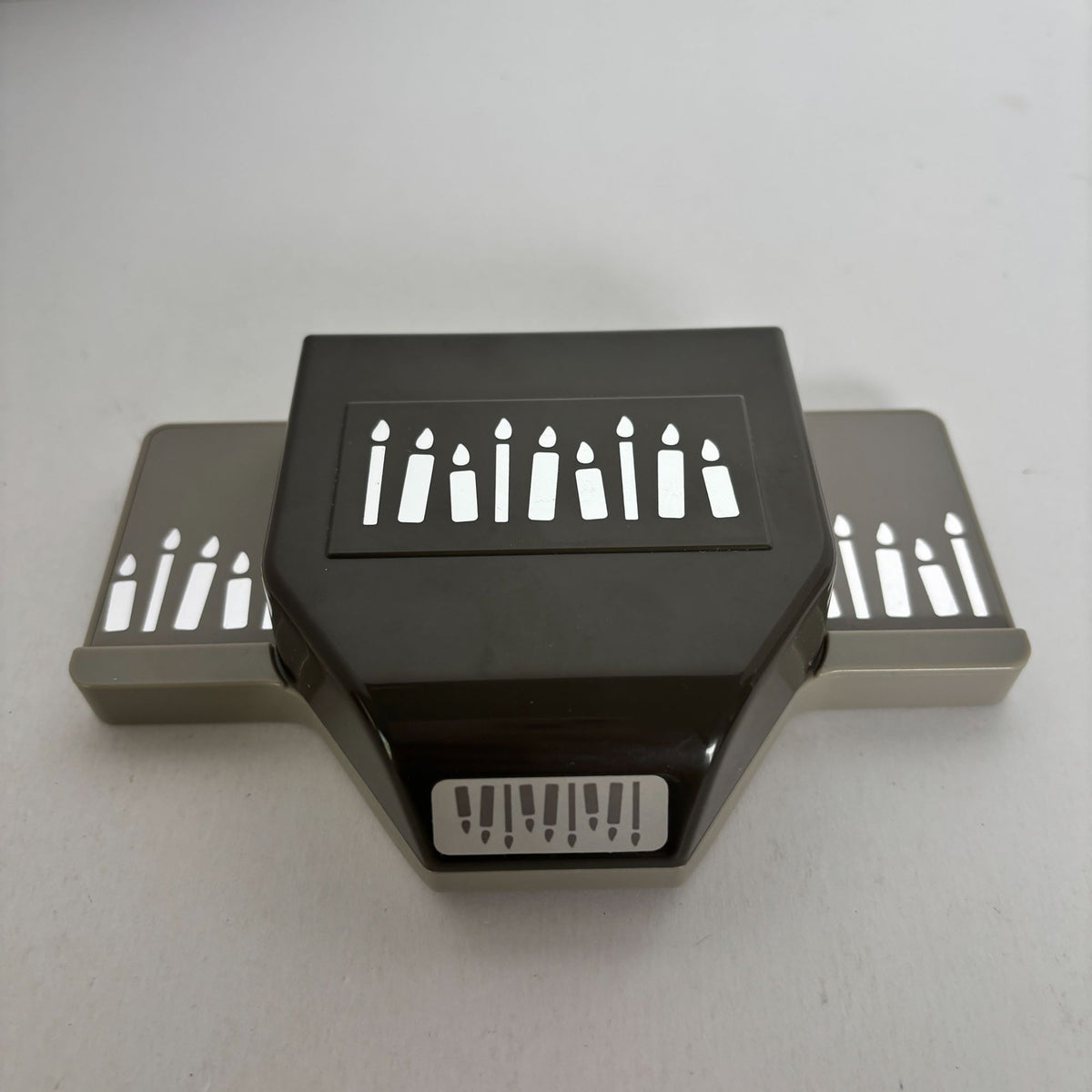 Stampin Up Paper Punch Birthday Candle Border Crafting Scrapbooking Cardmaking Continuous Edge