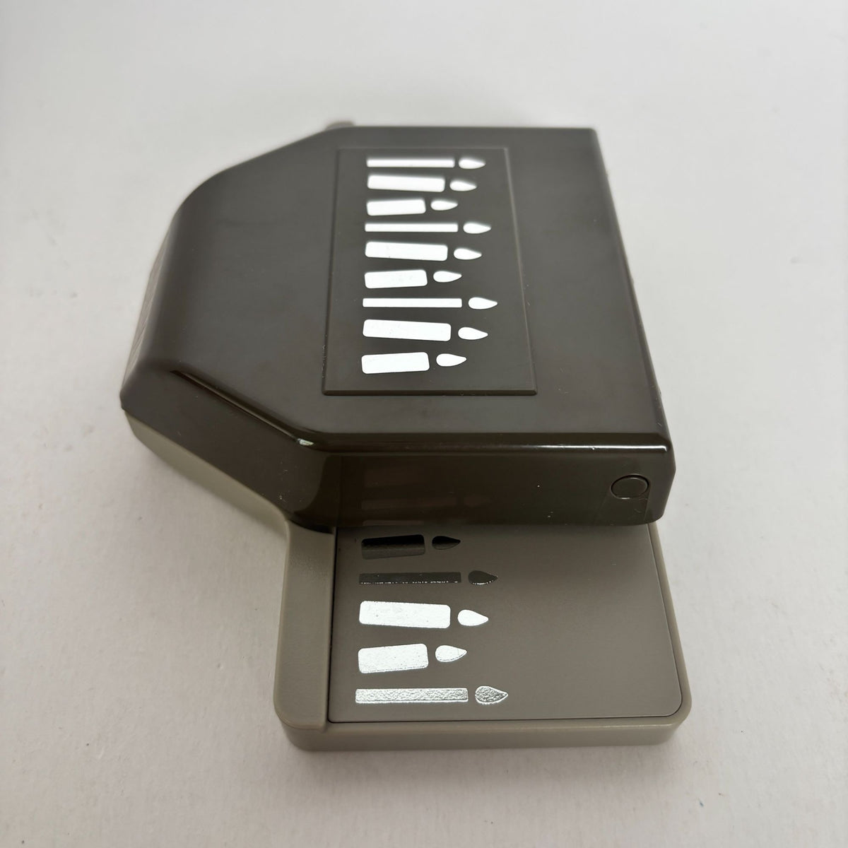 Stampin Up Paper Punch Birthday Candle Border Crafting Scrapbooking Cardmaking Continuous Edge