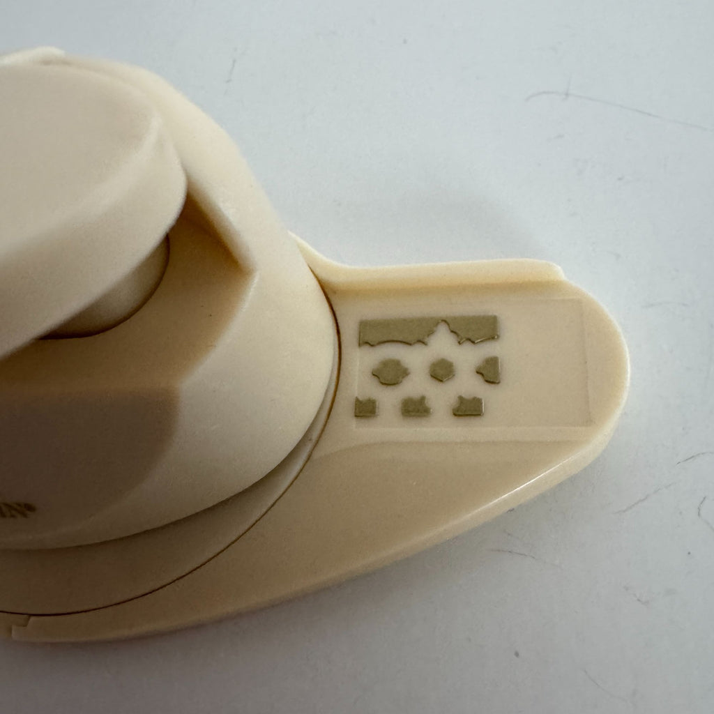 Anna Griffin Paper Punch Border Edge Crafting Tool Cardmaking Decorative Holiday