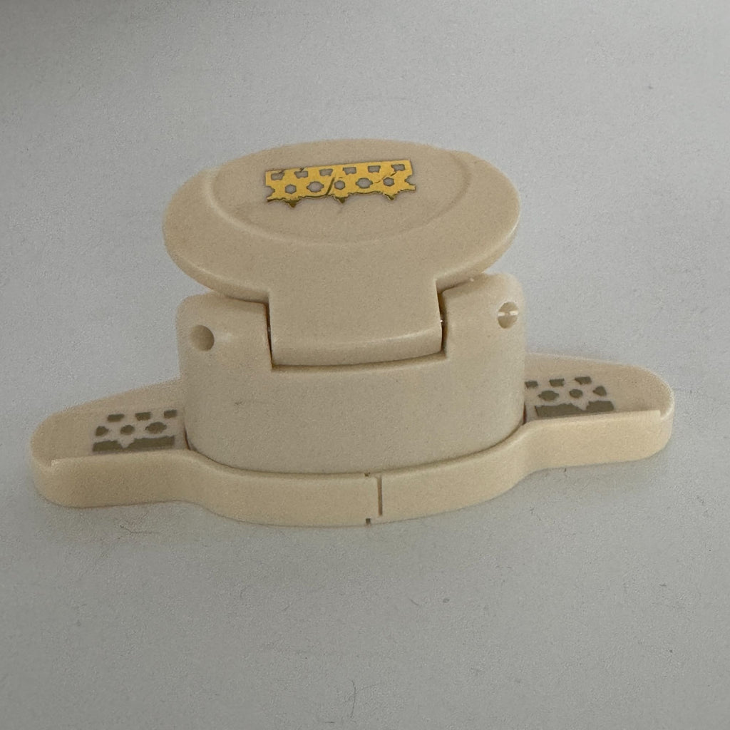Anna Griffin Paper Punch Border Edge Crafting Tool Cardmaking Decorative Holiday