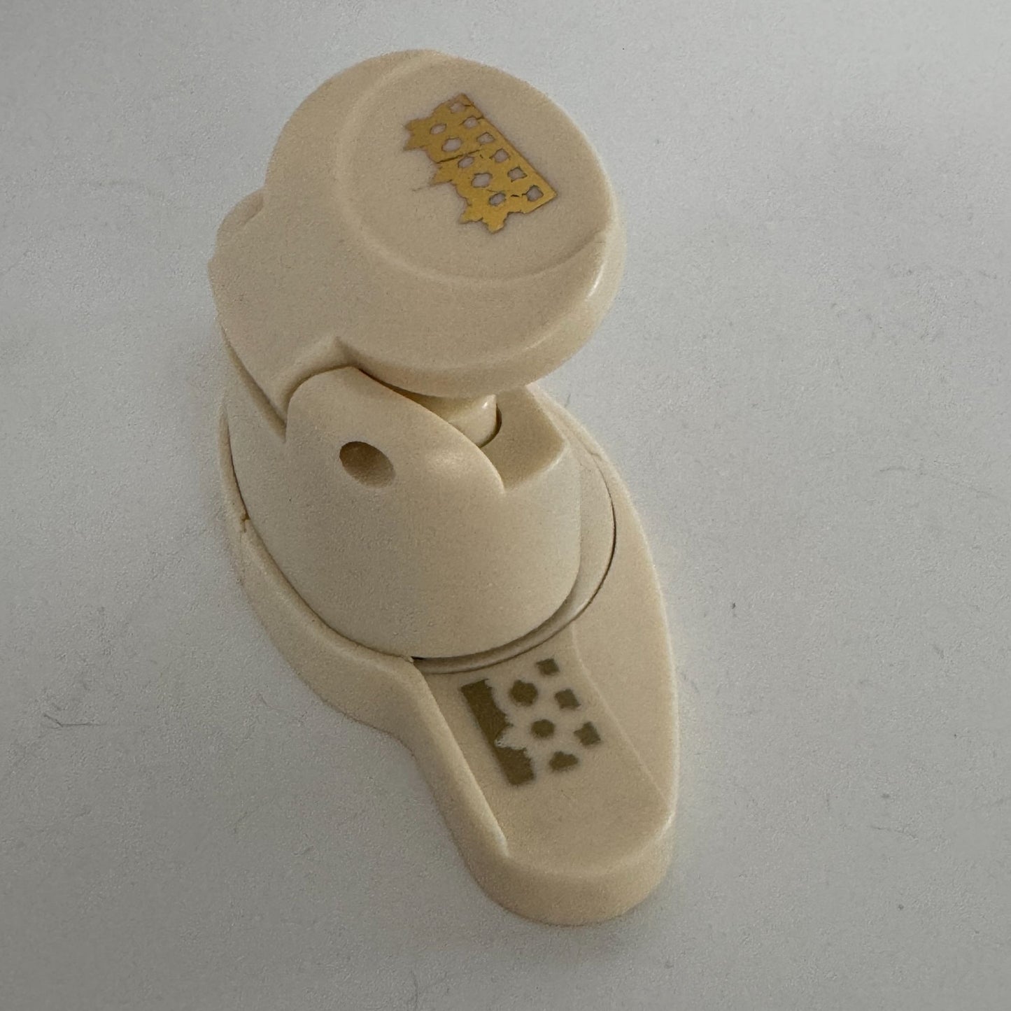 Anna Griffin Paper Punch Border Edge Crafting Tool Cardmaking Decorative Holiday
