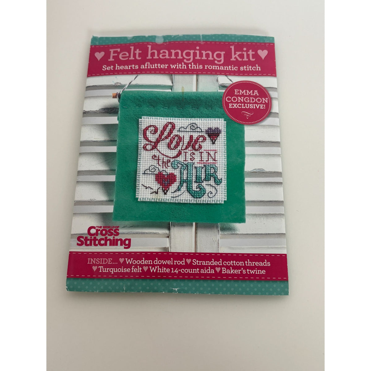 The World of Cross Stitching Cross Stitch Kit Felt Hanging Love is in the Air