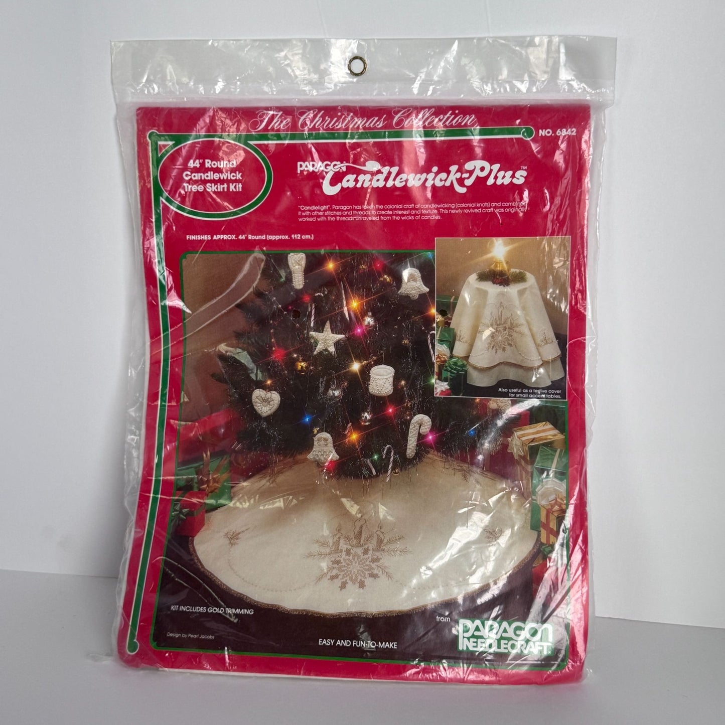 Paragon Needlecraft Christmas Skirt Kit Candlewick Needlework Vintage 44 inch
