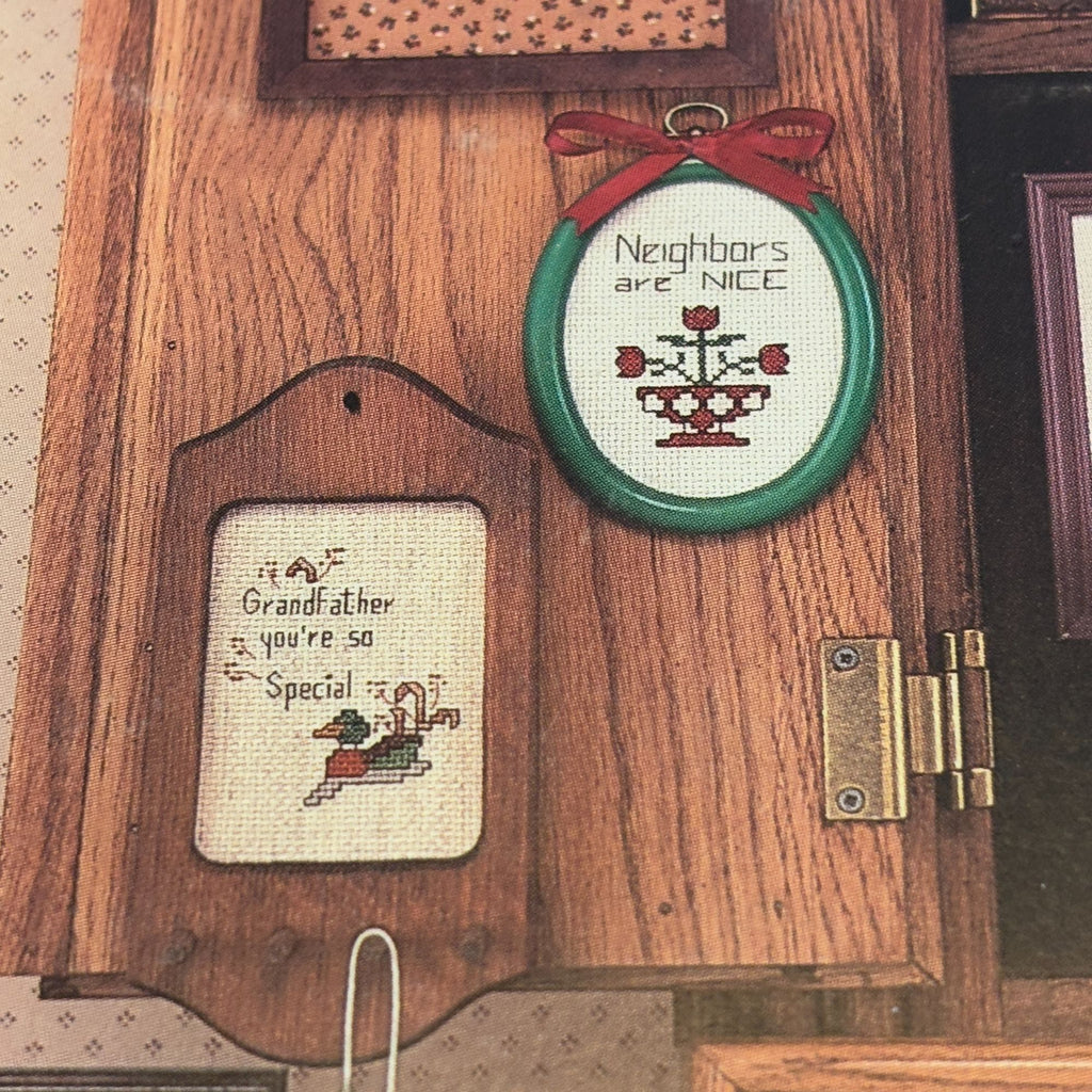 Leisure Arts Cross Stitch Patterns Leaflet 352 Short and Sweet Miniature Sayings