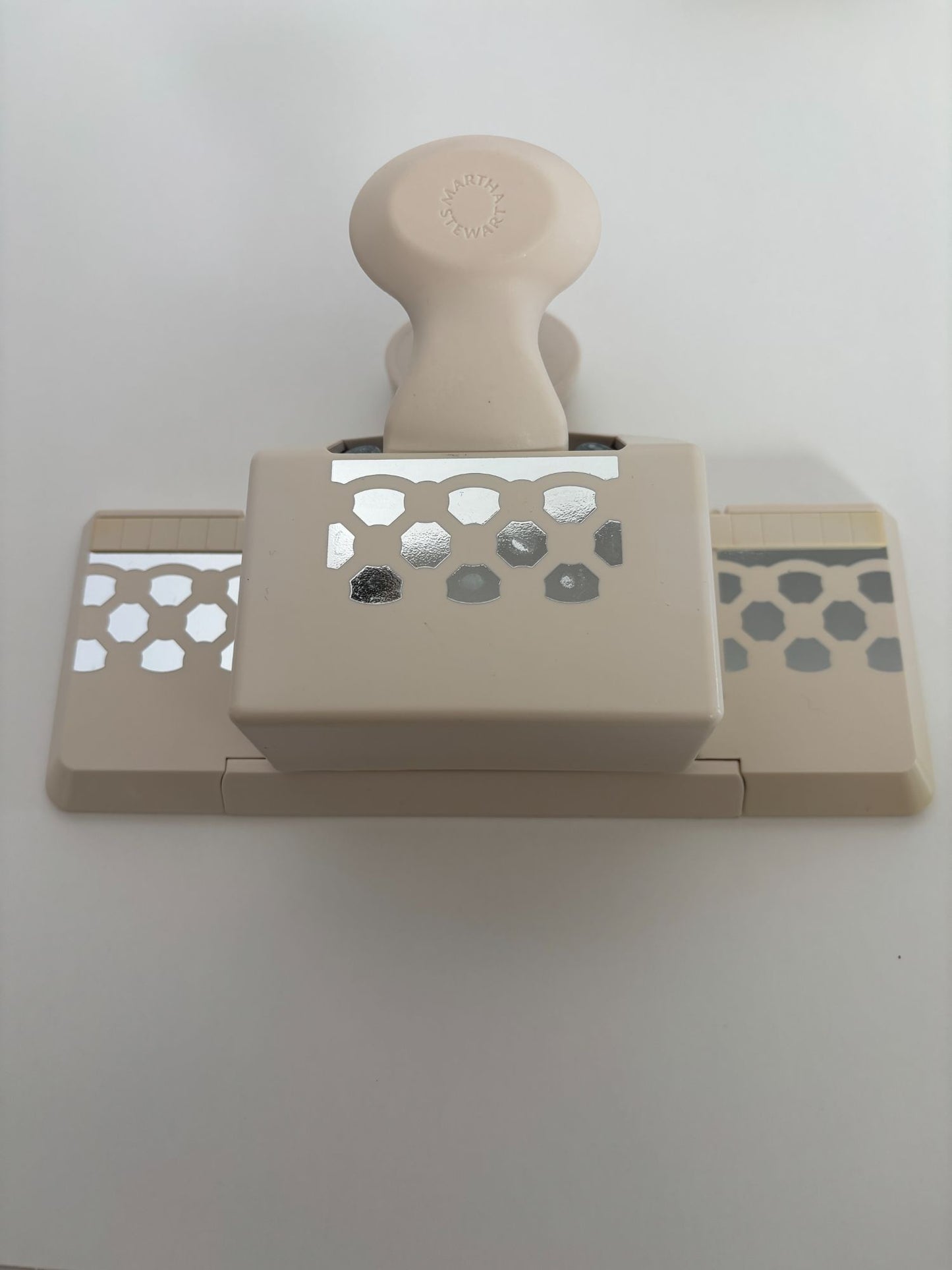 Martha Stewart Paper Punch Set Triple Chain Large Punch Around the Page Corner