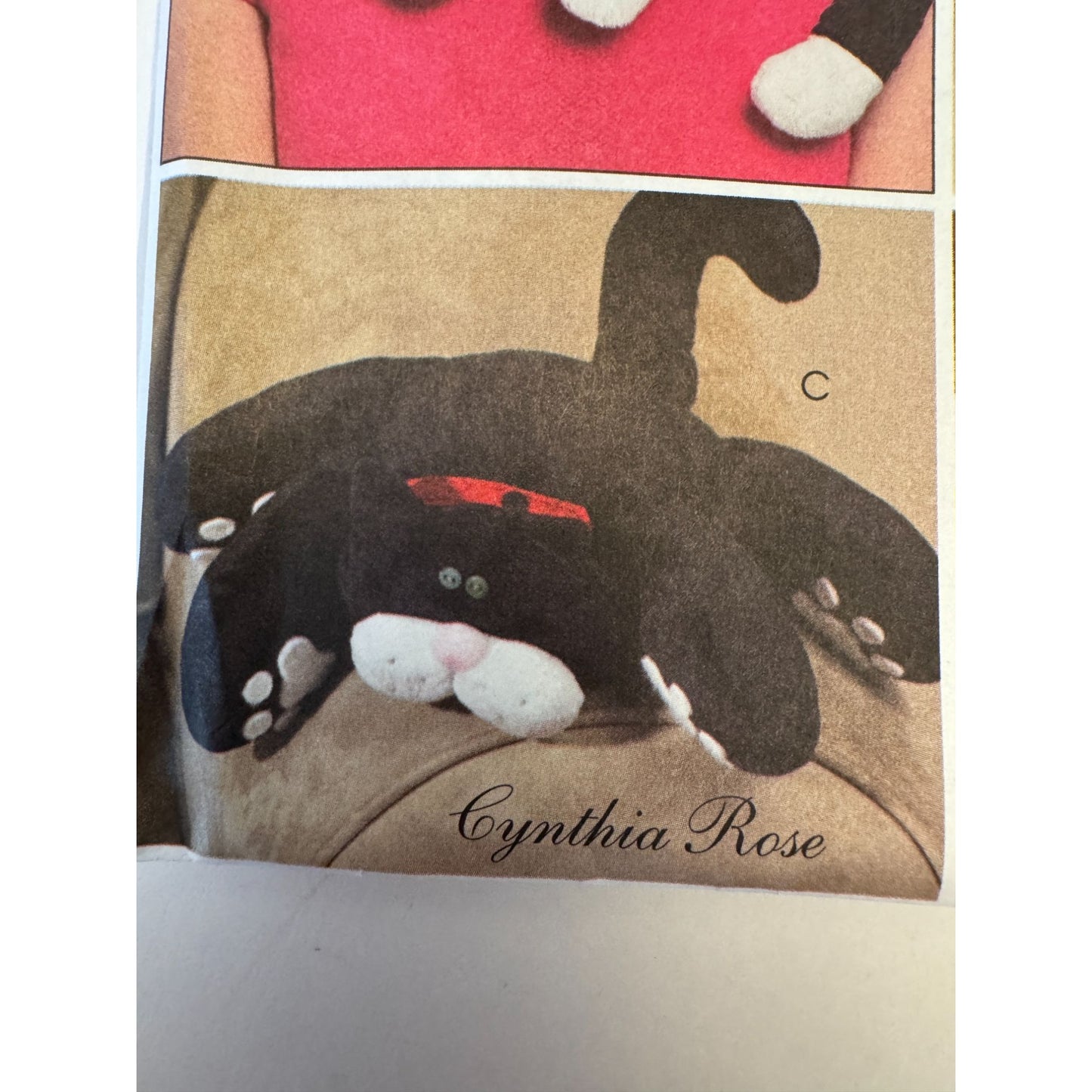 McCalls Crafts Sewing Pattern M5128 Plush Pets Cat Neck Pillow Dog Travel Uncut