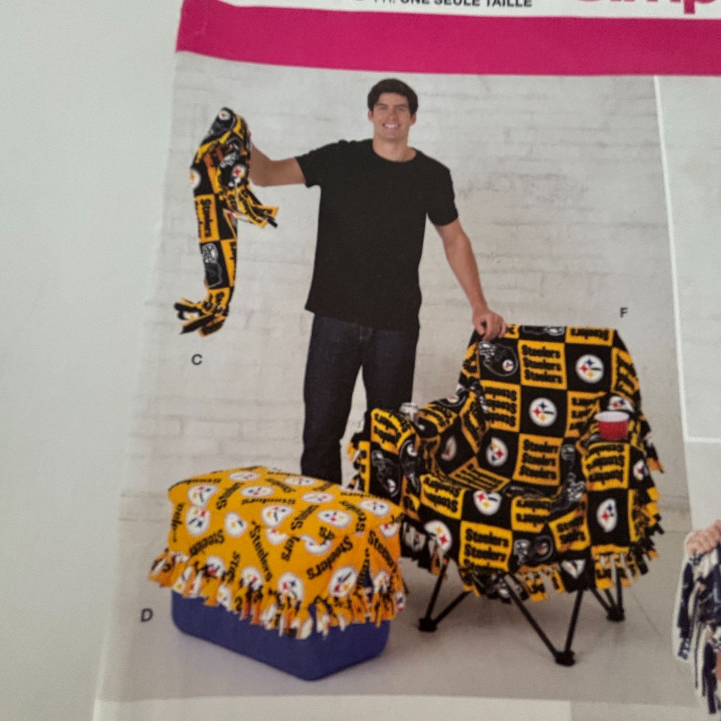 Simplicity Sewing Pattern 1709 Football Fan Apron Cooler Cover Beer Can Holder