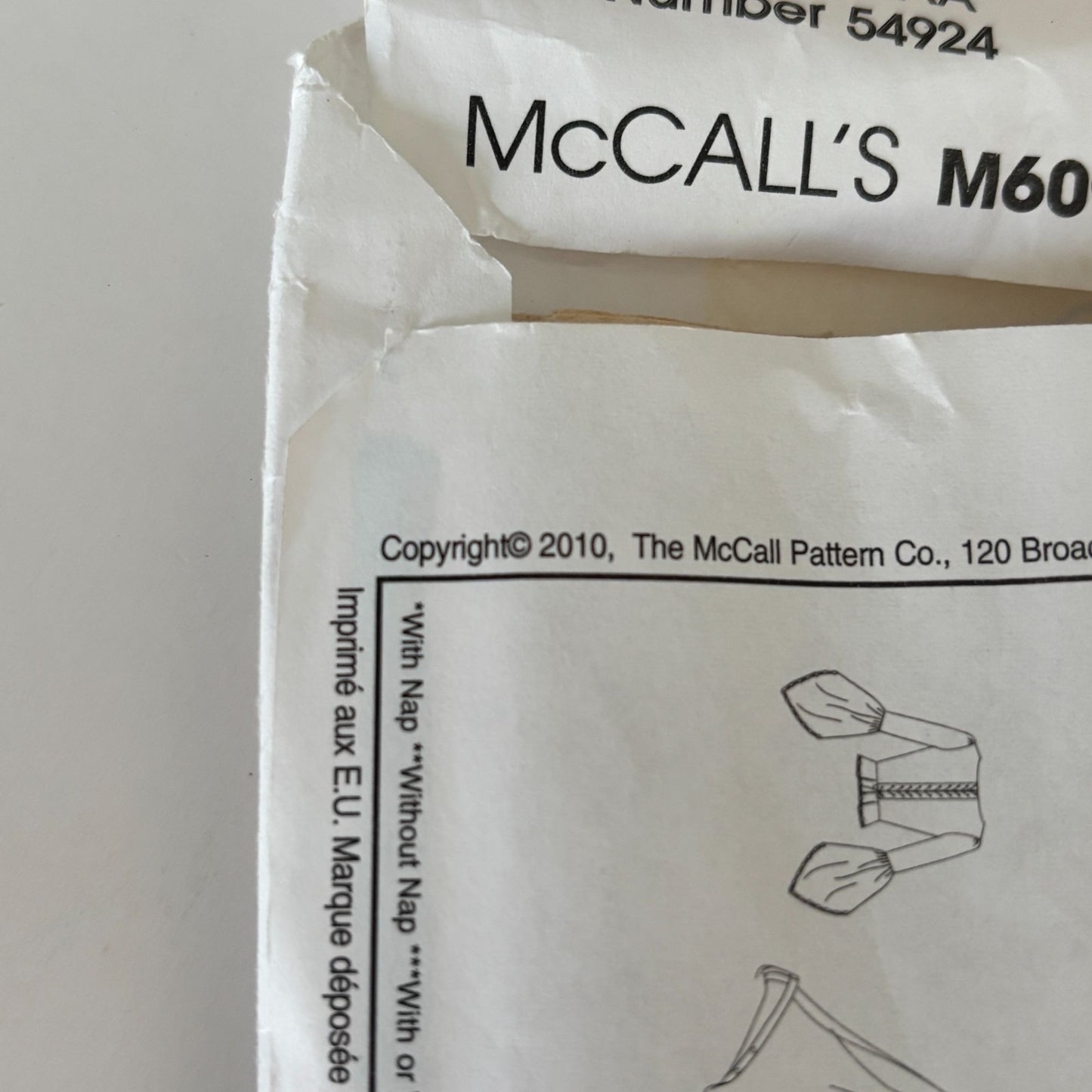 McCalls Sewing Pattern M6097 Victorian Dress Costume Gown Detachable Train 14-20 Uncut Renaissance Historical