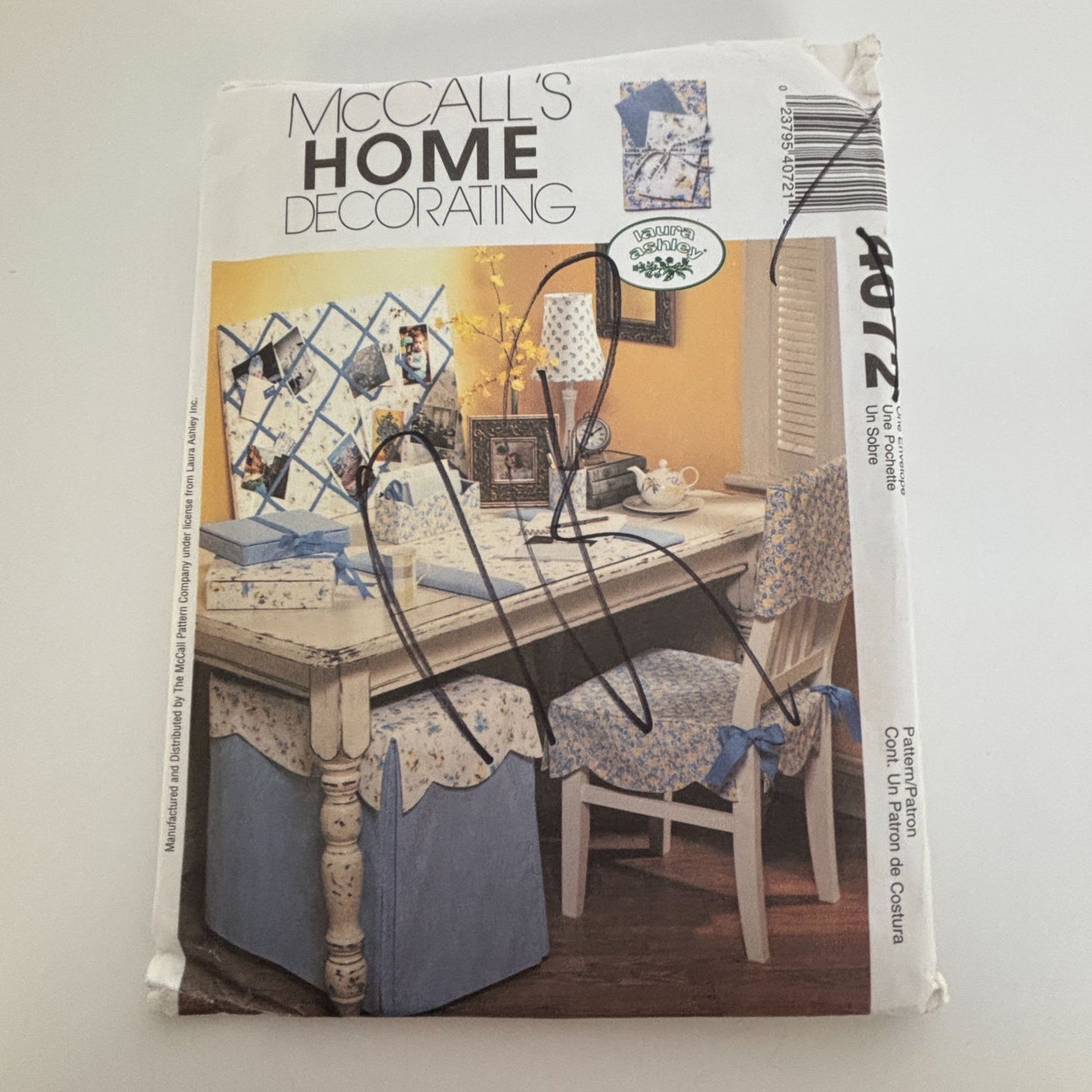 McCalls Home Decor Sewing Pattern 4072 Home Office Chair Desk Laura Ashley Uncut
