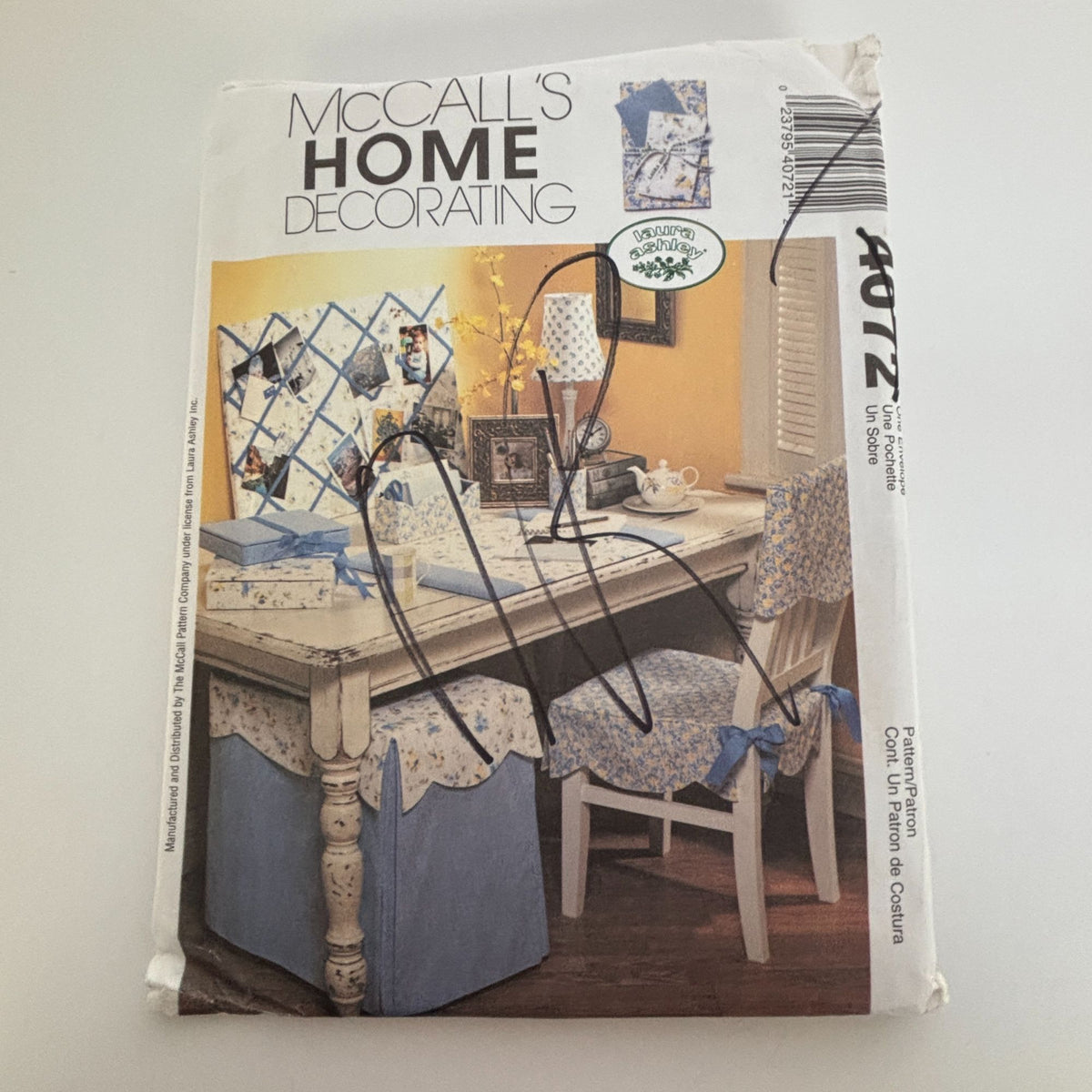 McCalls Home Decor Sewing Pattern 4072 Home Office Chair Desk Laura Ashley Uncut